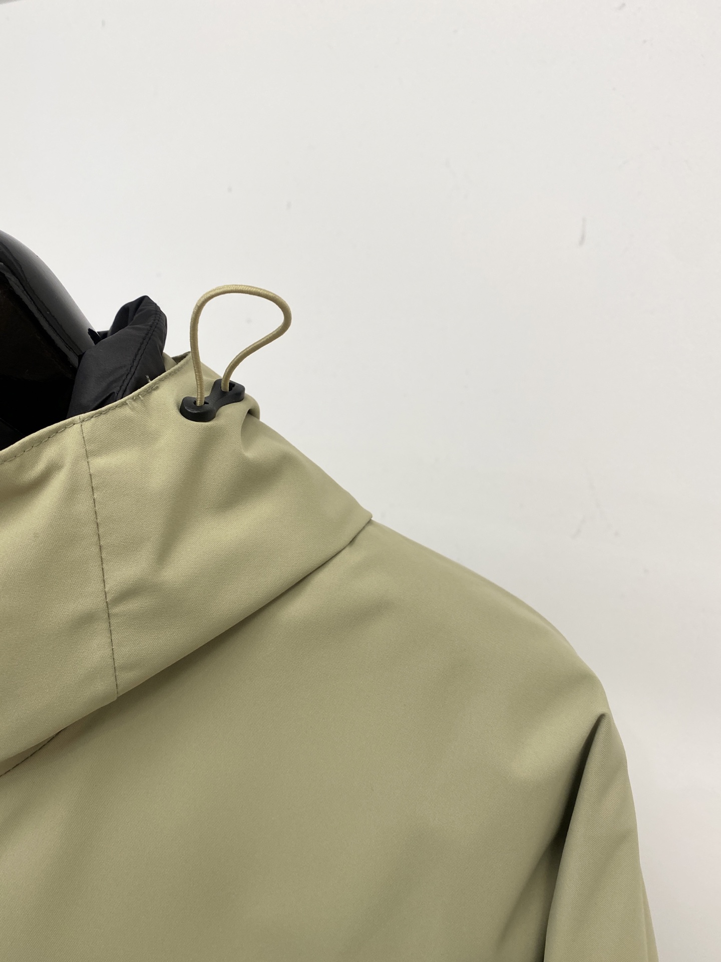 支持年后退换！ DESCENTE迪桑特、三合一功能性户外性能 防风，防雨，90绒，2025最新款男士轻薄