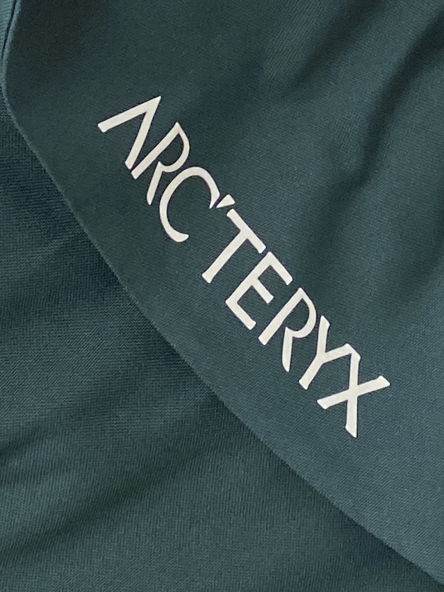 支持年后退换！ 最高版本【始祖鸟】 三合一功能性户外性能 防风，防雨，90绒，2025最新款男士轻薄羽绒