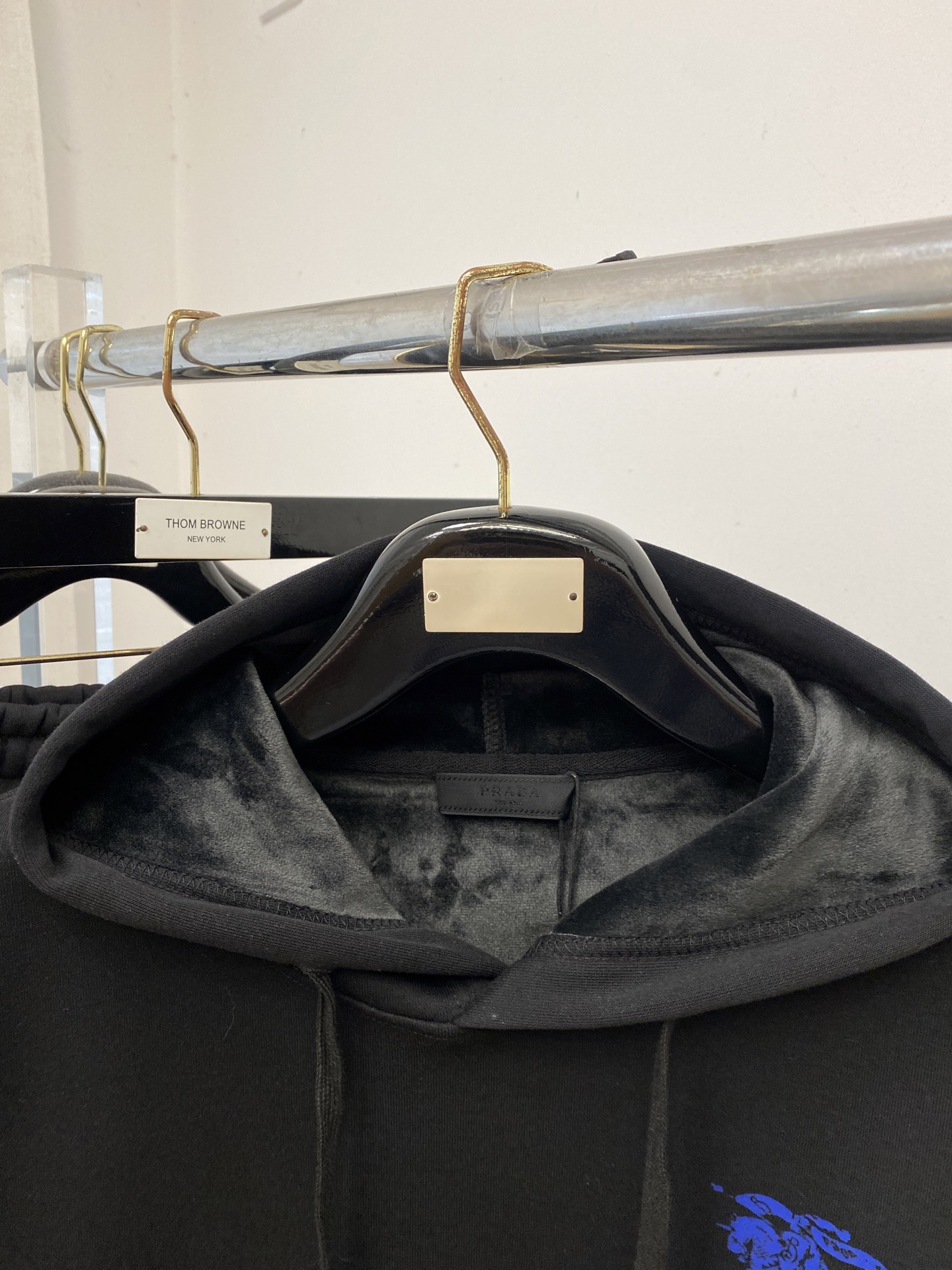 巴宝莉、2025最新品，时尚休闲套装，顶级原版面料打造，穿着舒适，吸湿性透气性都非常良好，色牢度超高！无