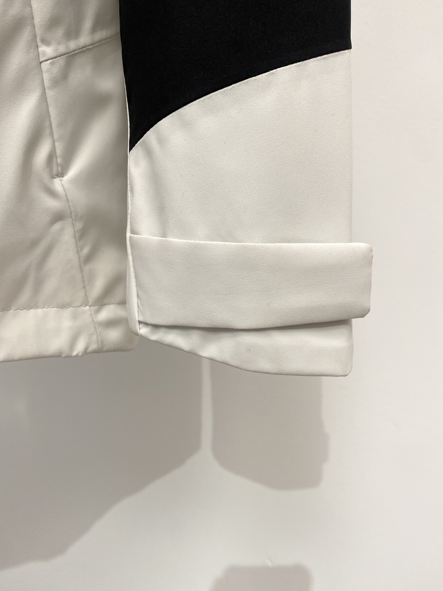 支持年后退换！ 最高版本【始祖鸟】 三合一功能性户外性能 防风，防雨，90绒，2025最新款男士羽绒服、