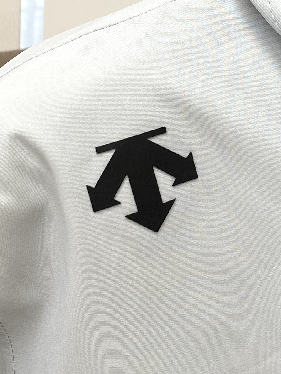 支持年后退换！ DESCENTE迪桑特、三合一功能性户外性能 防风，防雨，90绒，2025最新款男士羽绒