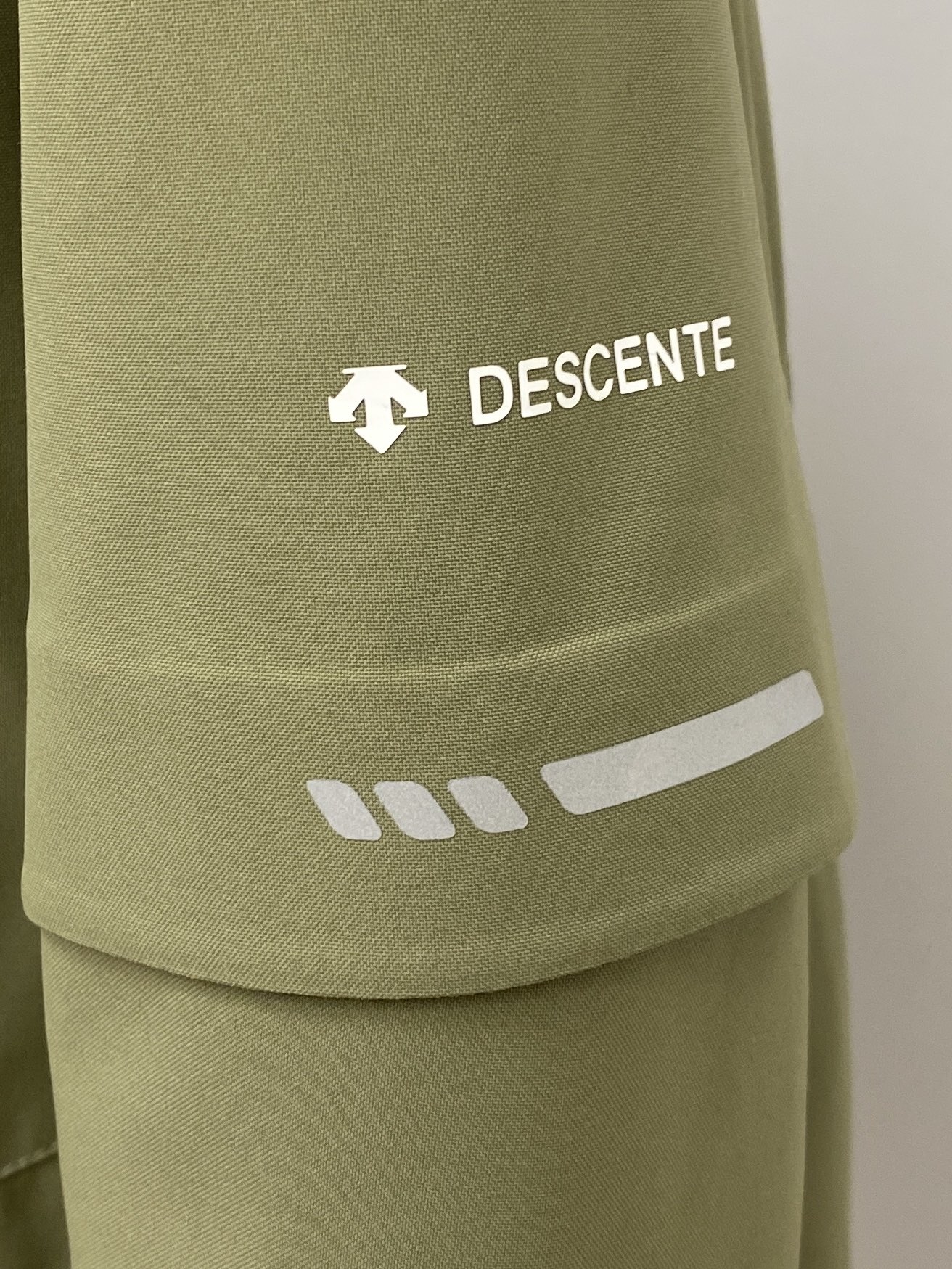 支持年后退换！ DESCENTE迪桑特、三合一功能性户外性能 防风，防雨，90绒，2025最新款男士羽绒