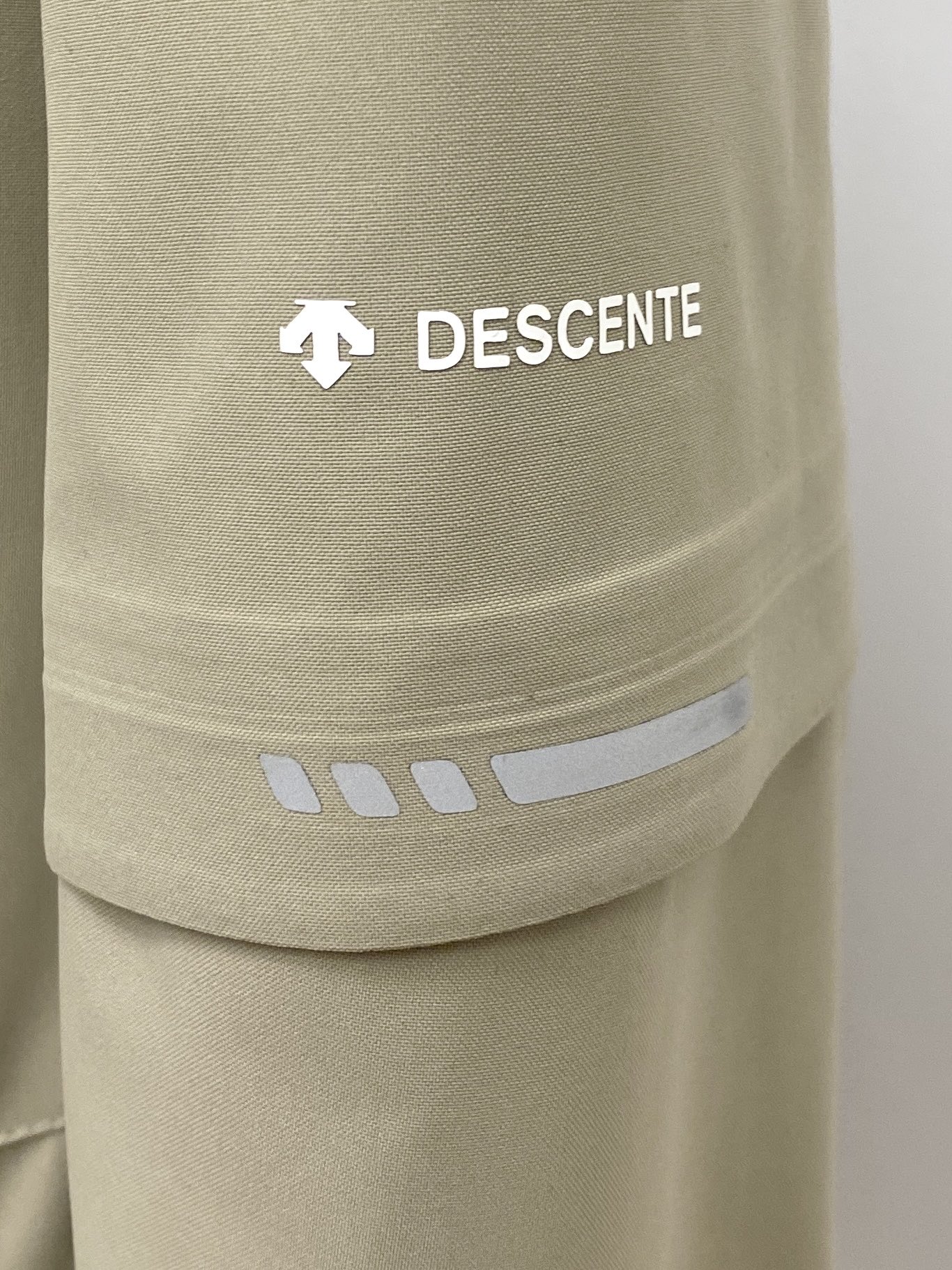 支持年后退换！ DESCENTE迪桑特、三合一功能性户外性能 防风，防雨，90绒，2025最新款男士羽绒