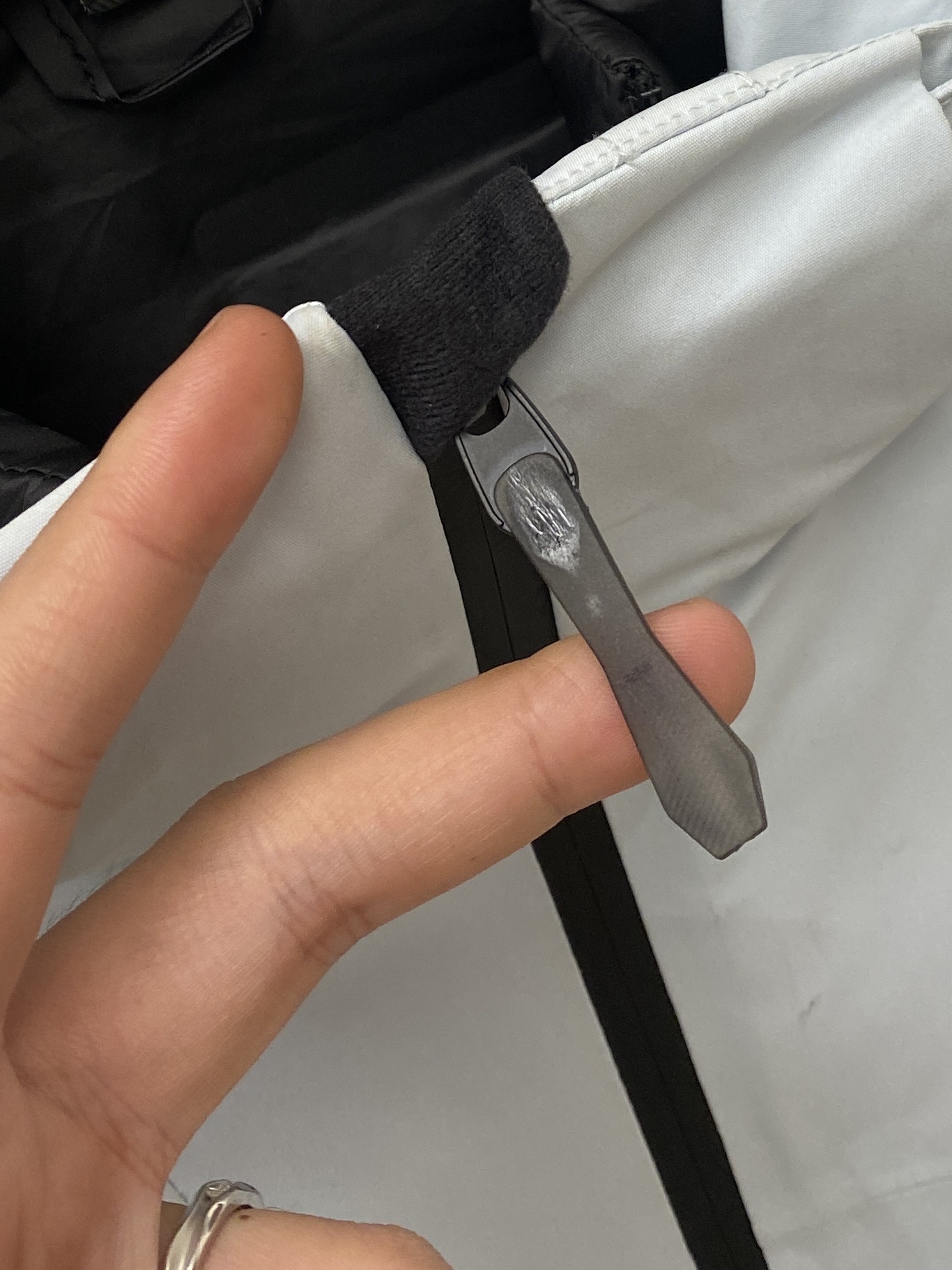 支持年后退换！ DESCENTE迪桑特、三合一功能性户外性能 防风，防雨，90绒，2025最新款男士羽绒