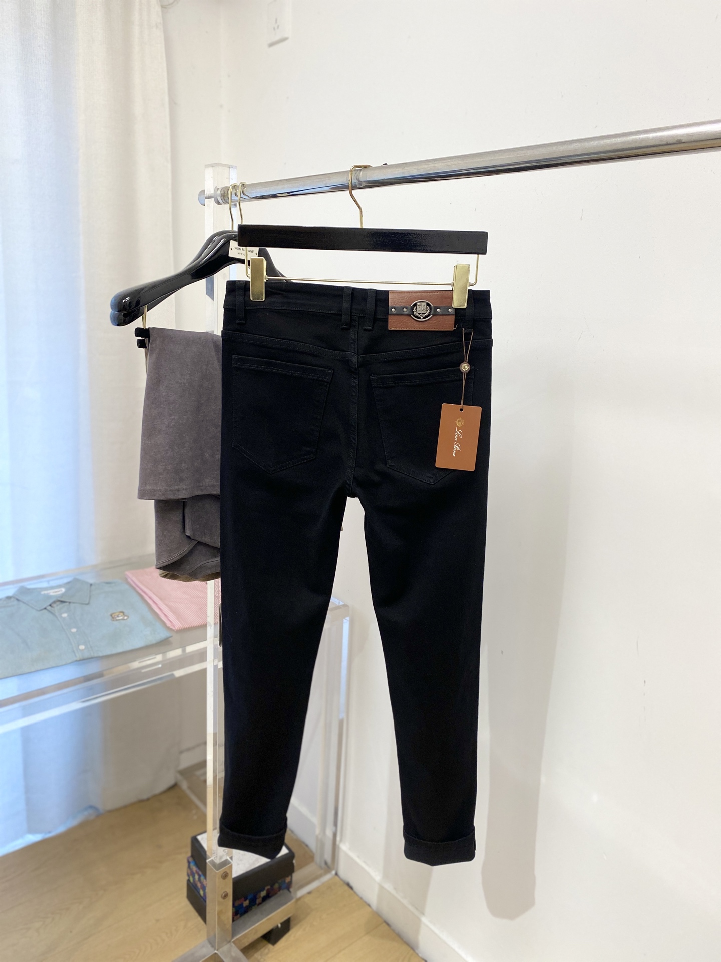 lP🆕、2025最新品，专柜同步有售，原单狠货，水洗休闲牛仔裤，进口原版水洗弹力面料，舒适有弹性，原版五