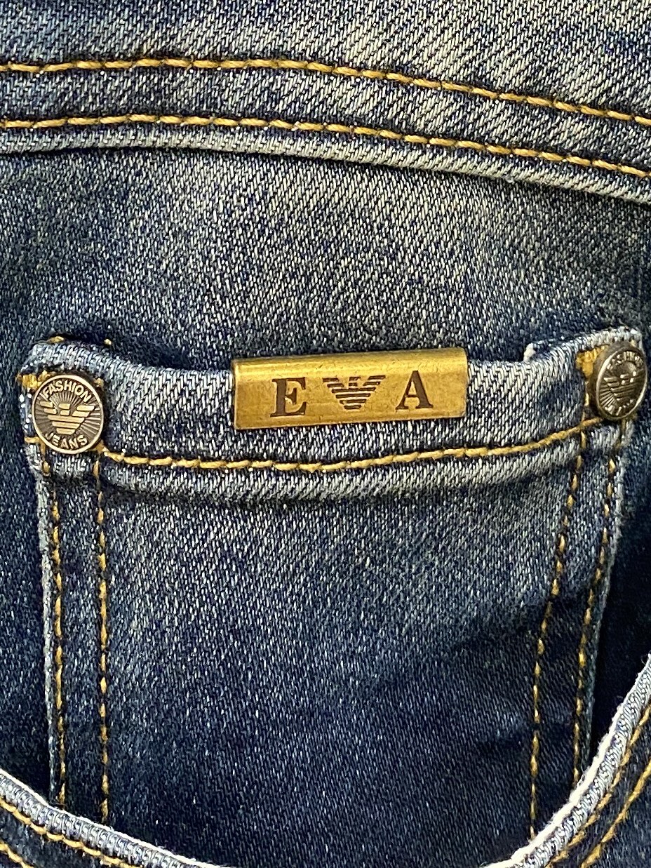 阿玛尼、2025最新品，专柜同步有售，原单狠货，水洗休闲牛仔裤，进口原版水洗弹力面料，舒适有弹性，原版五