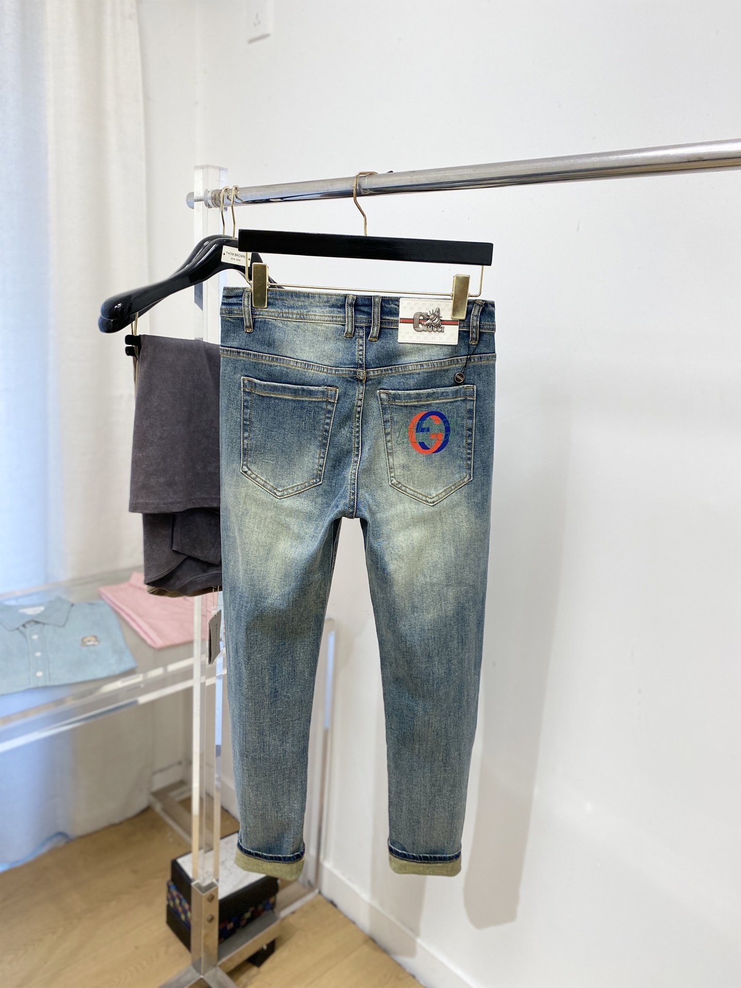 古奇、2025最新品，专柜同步有售，原单狠货，水洗休闲牛仔裤，进口原版水洗弹力面料，舒适有弹性，原版五金