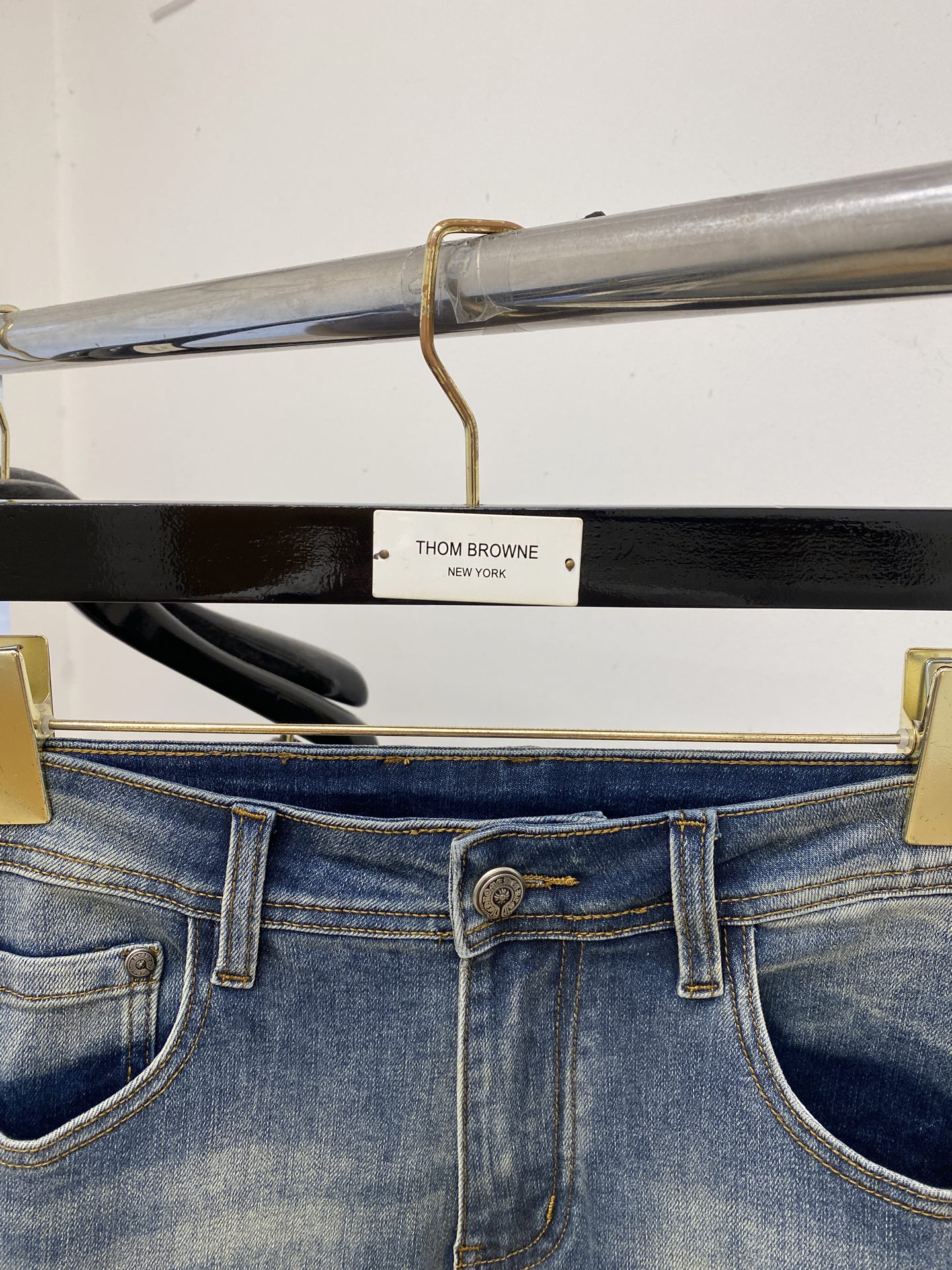 克罗心、2025最新品，专柜同步有售，原单狠货，水洗休闲牛仔裤，进口原版水洗弹力面料，舒适有弹性，原版五