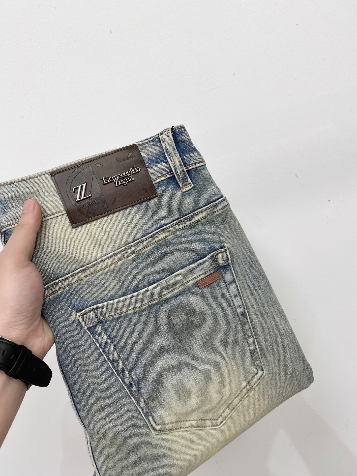 杰尼亚、2025最新品，专柜同步有售，原单狠货，水洗休闲牛仔裤，进口原版水洗弹力面料，舒适有弹性，原版五