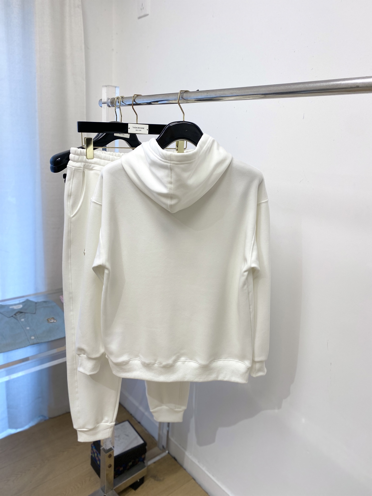 蒙口、2025最新品，时尚休闲套装，顶级原版面料打造，穿着舒适，吸湿性透气性都非常良好，色牢度超高！无论