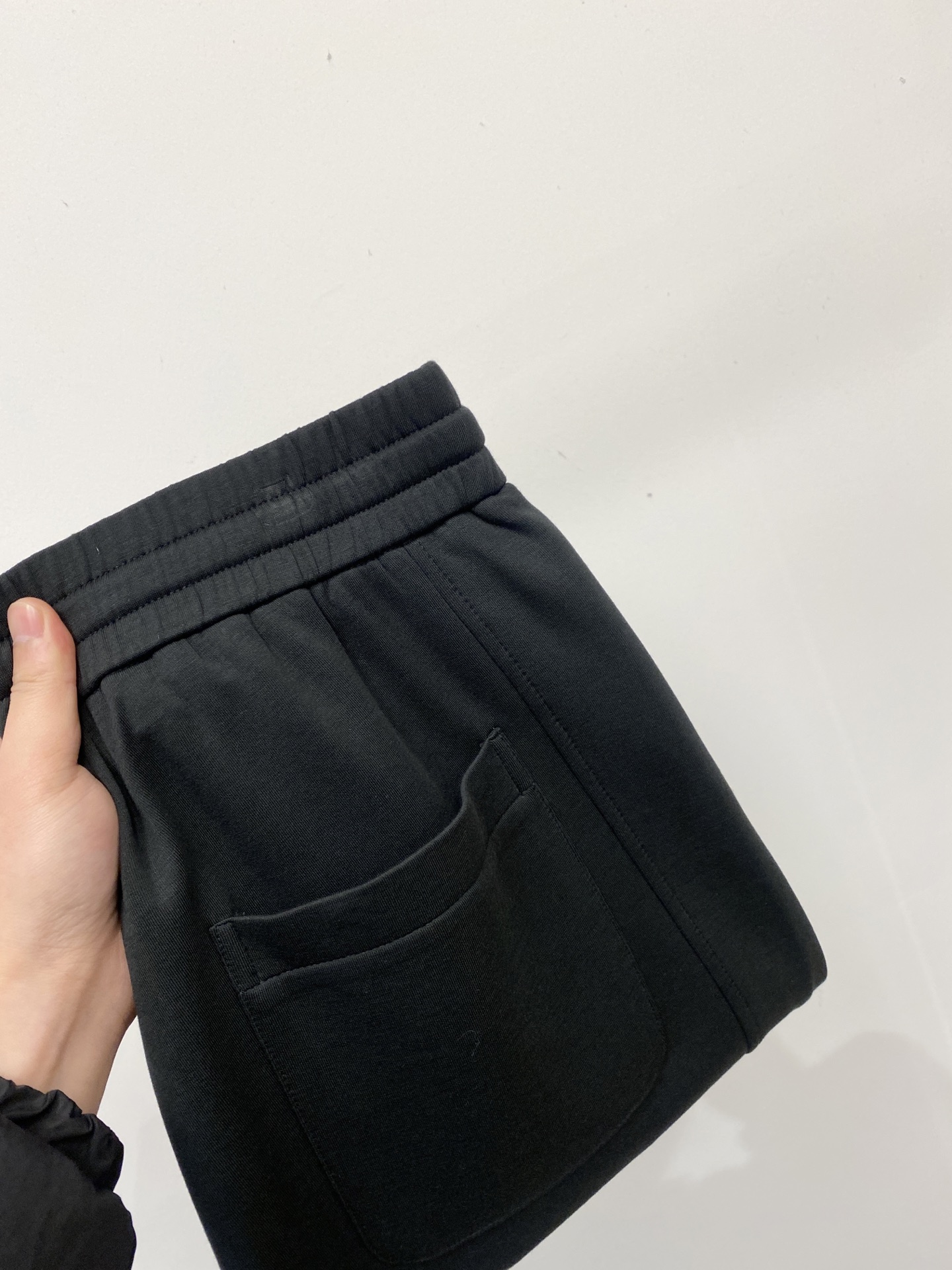 NO:681595,Dior, 2025 popular casual pants, high elasticity, slimming, simple and versatile, popular style, fine workmanship, every stitch can be seen attentiveness, favorite of many celebrities and Internet celebrities, elongating body proportions!  Slightly elastic ^_^Comfortable fabric Details Body size M-3XL “,,dior,19860909迪奥、2025爆款休闲裤 高弹显瘦必爆简约百搭爆款,做工精细,每一针都看得到用心,超多明星网红最爱 拉长身材比例哦！微弹 ^_^舒适面料 细节体码数M-3XL “,,dior,,Men's clothing