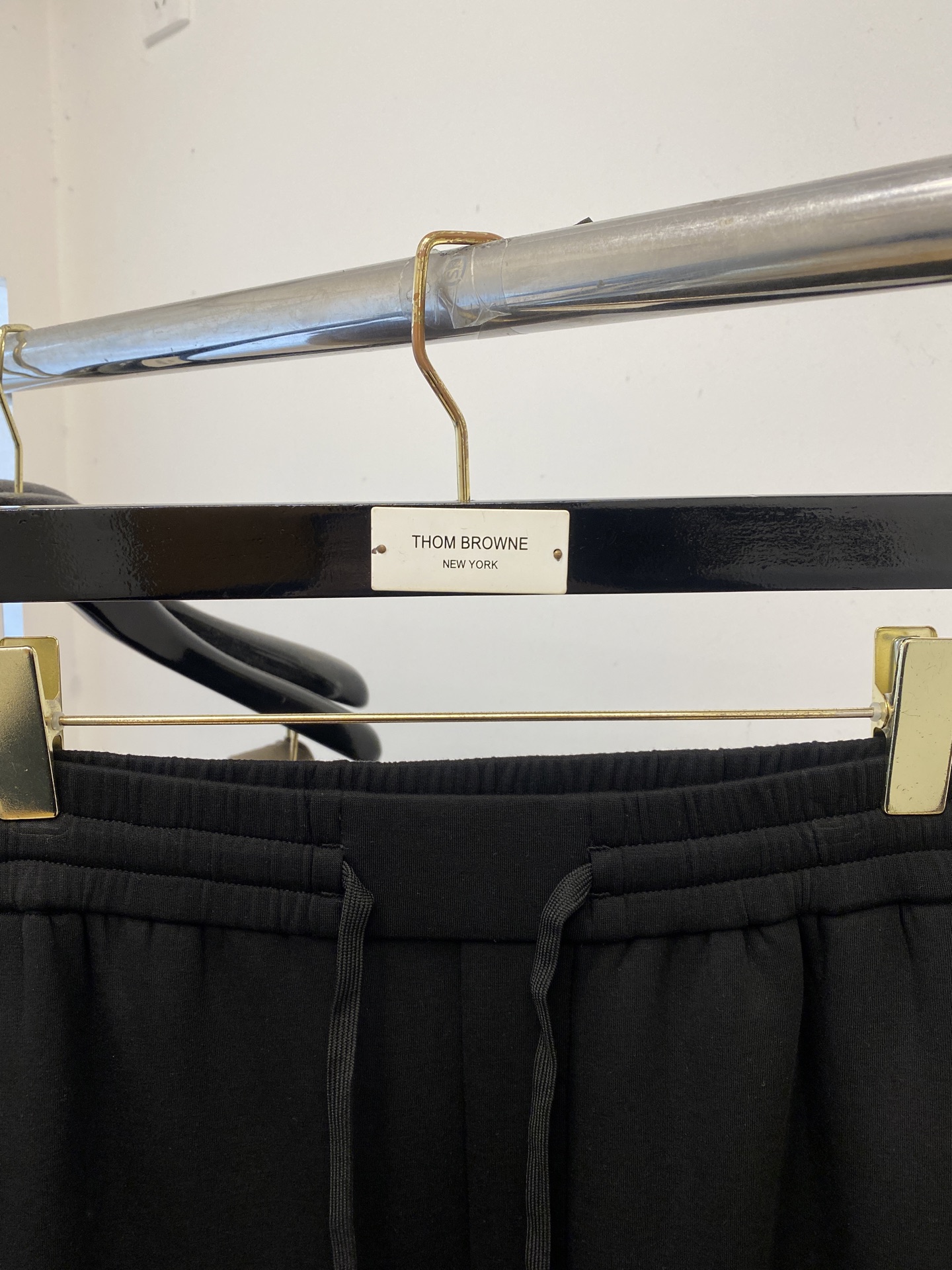 DG、2025爆款休闲裤 高弹显瘦必爆简约百搭爆款，做工精细，每一针都看得到用心，超多明星网红最爱 拉长