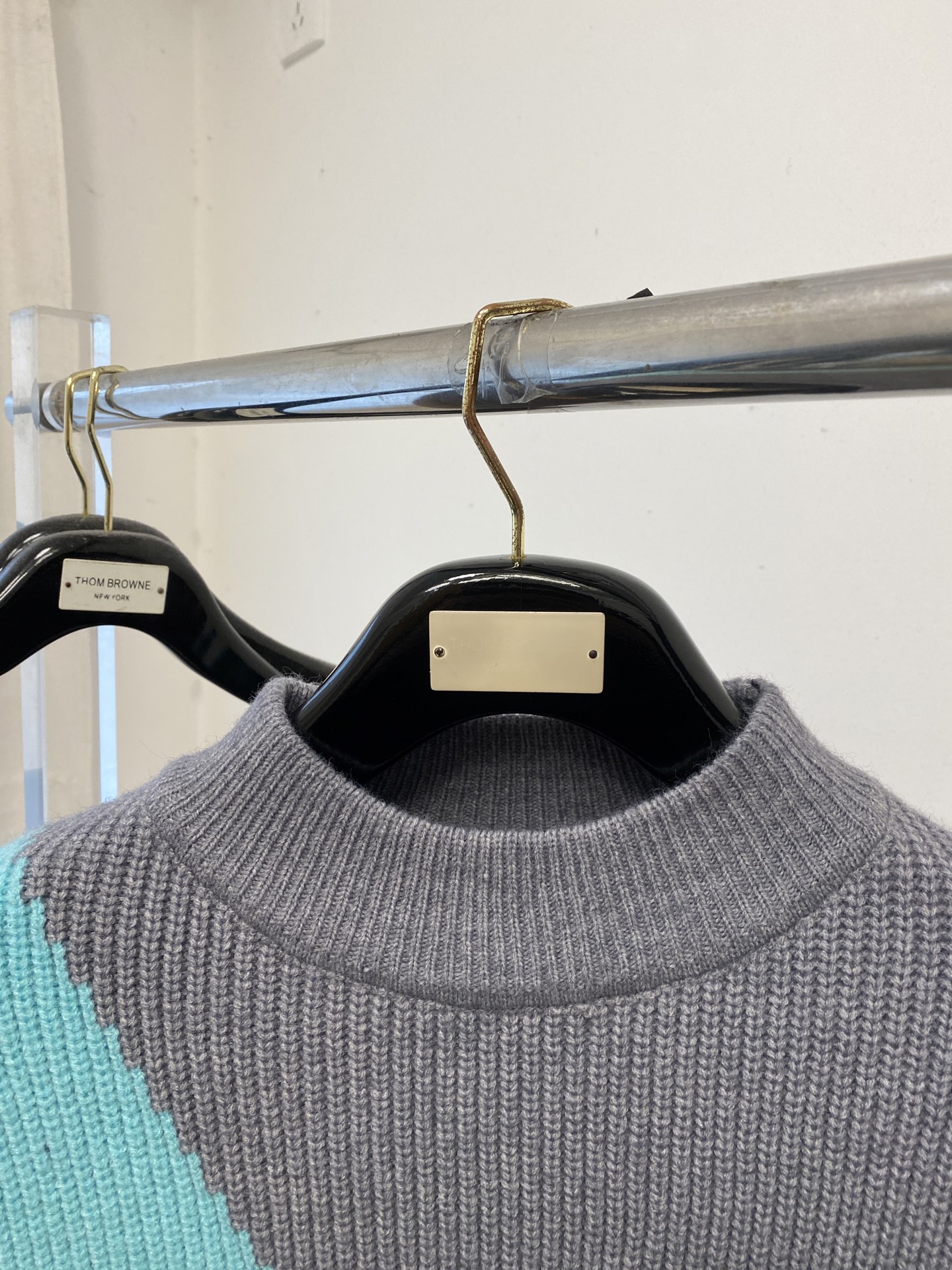 支持年后退换！ 普拉达、2025新品羊毛衣 具有手感细腻柔软，可直接与肌肤接触，让暖心的纱线变化出细腻的