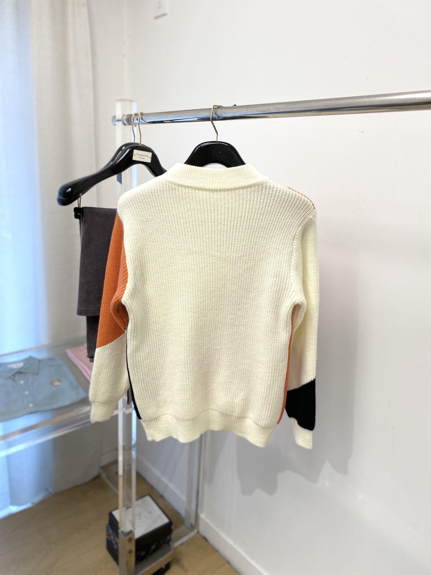 支持年后退换！ 普拉达、2025新品羊毛衣 具有手感细腻柔软，可直接与肌肤接触，让暖心的纱线变化出细腻的