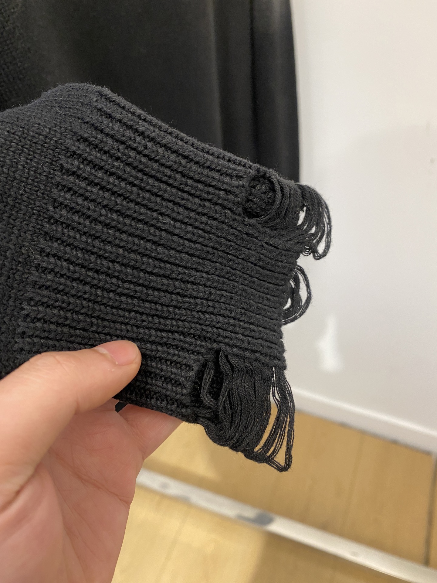 支持年后退换！ 迪奥、2025新品羊毛衣 具有手感细腻柔软，可直接与肌肤接触，让暖心的纱线变化出细腻的质