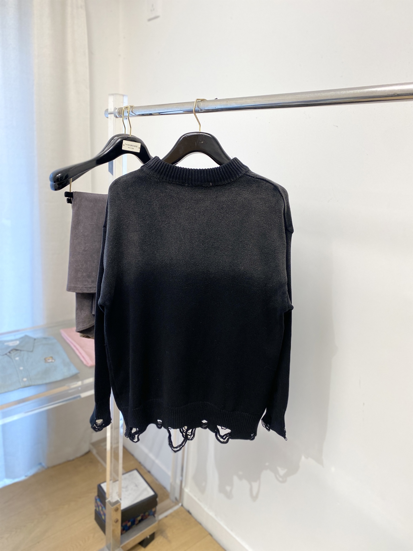 支持年后退换！ 迪奥、2025新品羊毛衣 具有手感细腻柔软，可直接与肌肤接触，让暖心的纱线变化出细腻的质