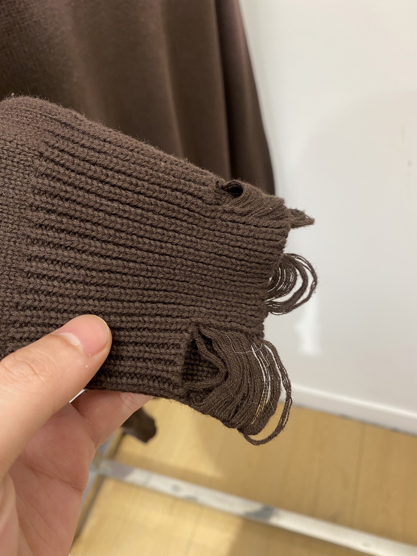 支持年后退换！ 迪奥、2025新品羊毛衣 具有手感细腻柔软，可直接与肌肤接触，让暖心的纱线变化出细腻的质