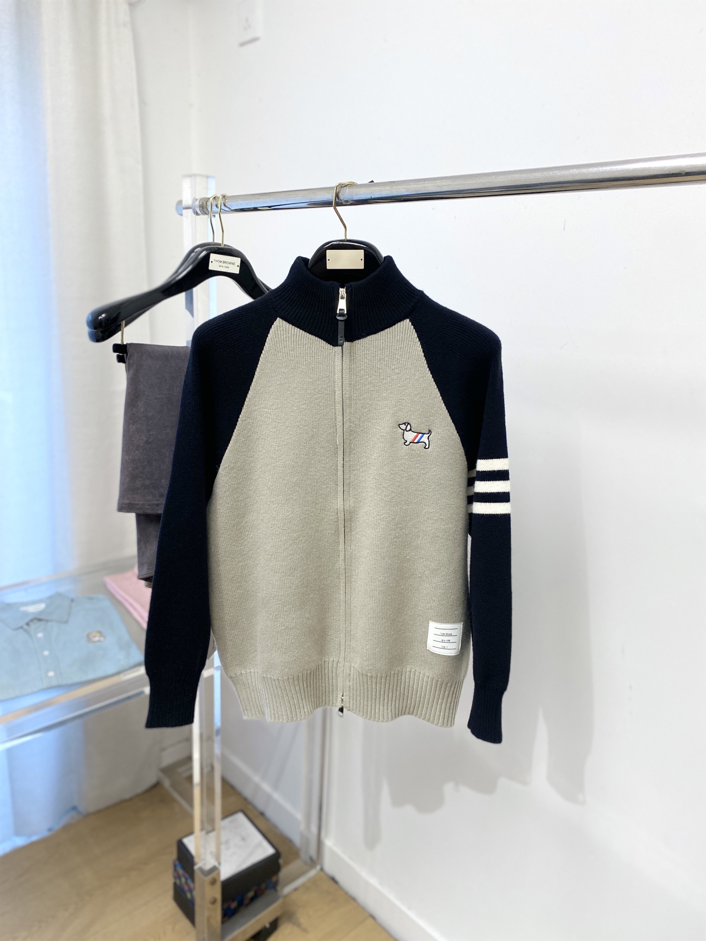 支持年后退换！ TB、2025新品羊毛衣外套 具有手感细腻柔软，可直接与肌肤接触，让暖心的纱线变化出细腻