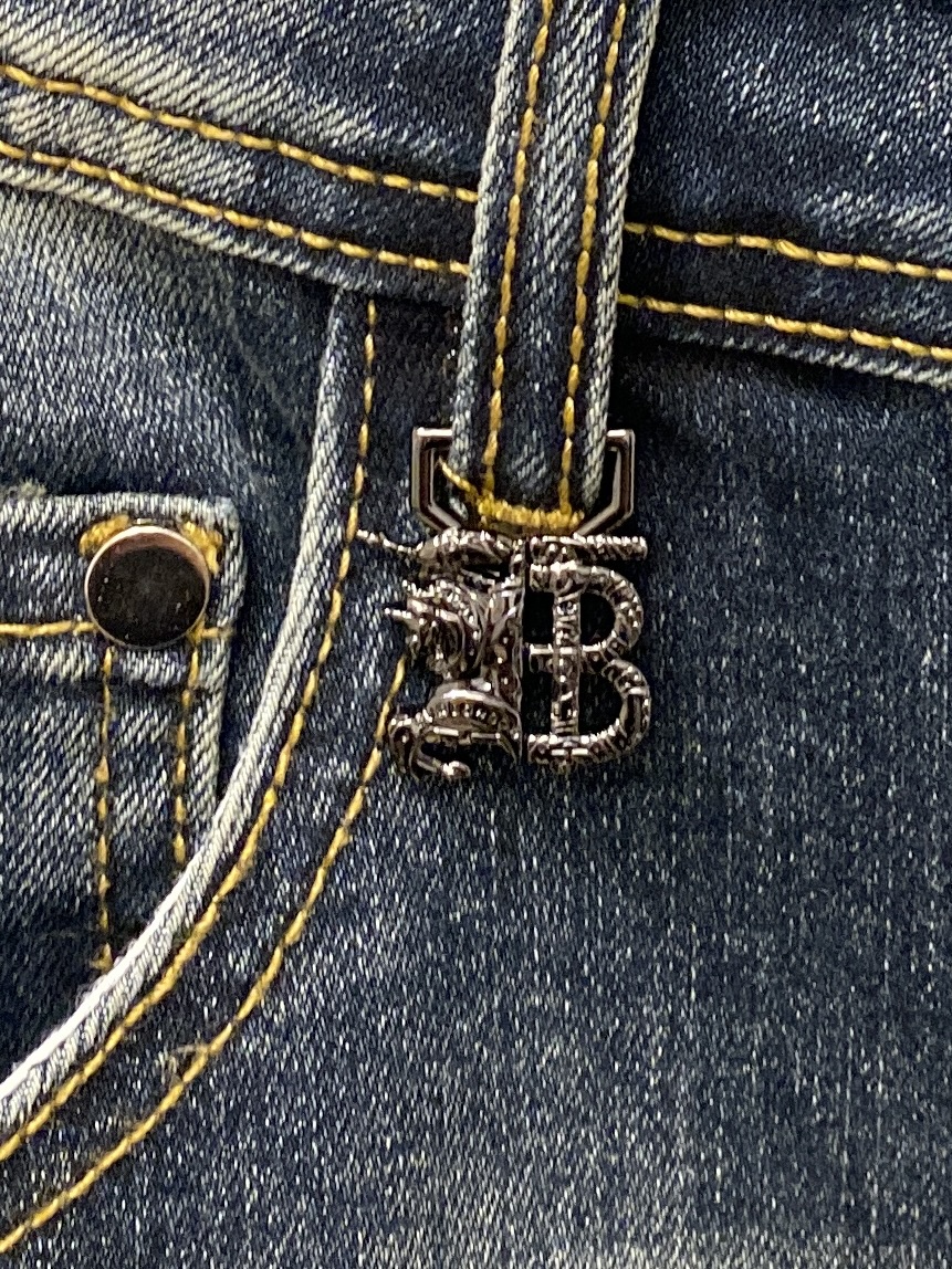 巴宝莉、2025最新品，专柜同步有售，原单狠货，水洗休闲牛仔裤，进口原版水洗弹力面料，舒适有弹性，原版五