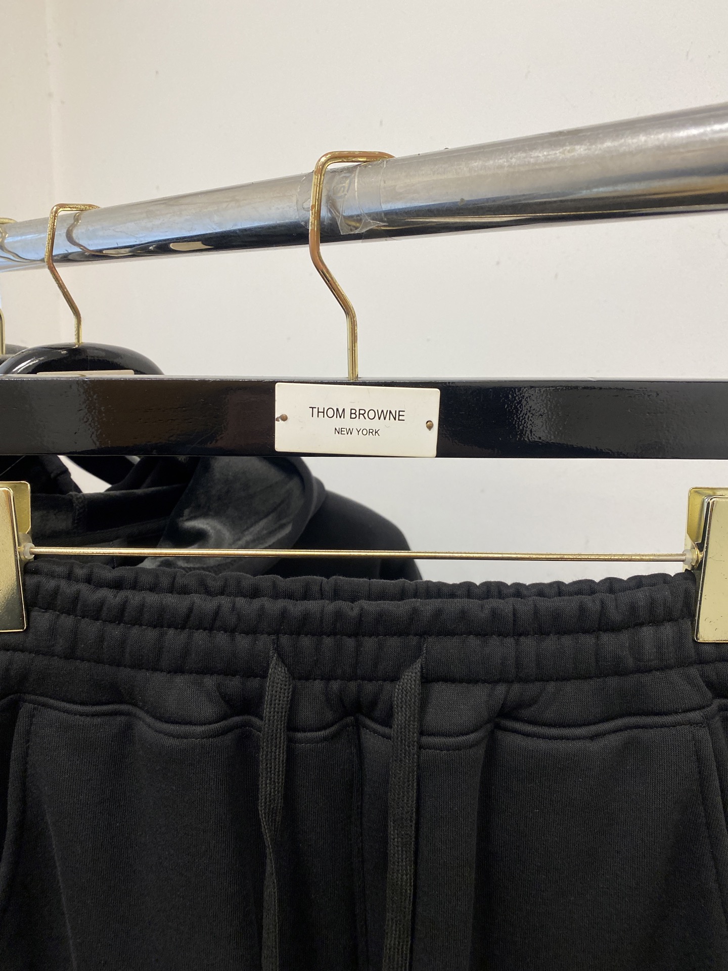 普拉达、2025最新品，时尚休闲套装，顶级原版面料打造，穿着舒适，吸湿性透气性都非常良好，色牢度超高！无