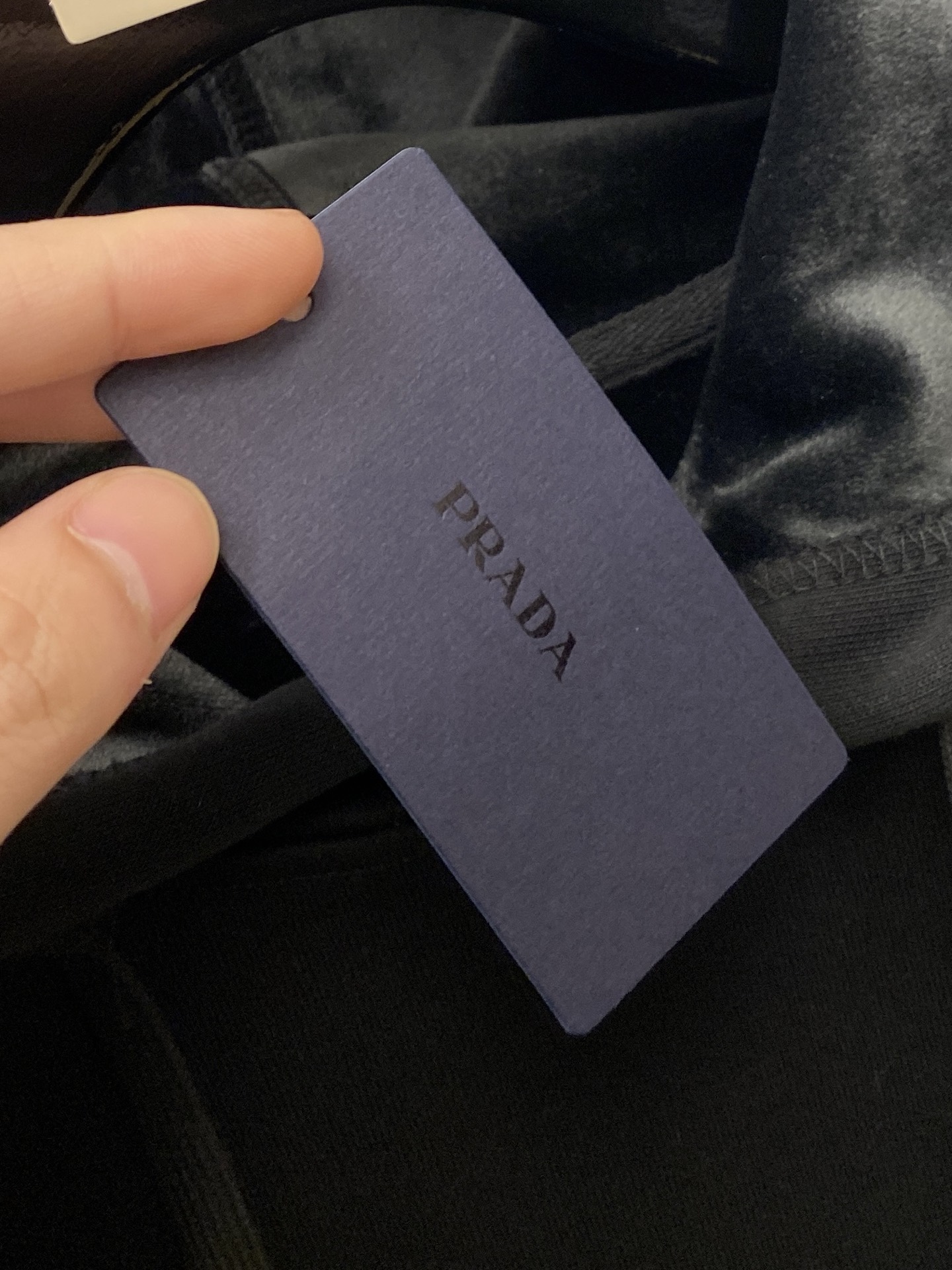 普拉达、2025最新品，时尚休闲套装，顶级原版面料打造，穿着舒适，吸湿性透气性都非常良好，色牢度超高！无