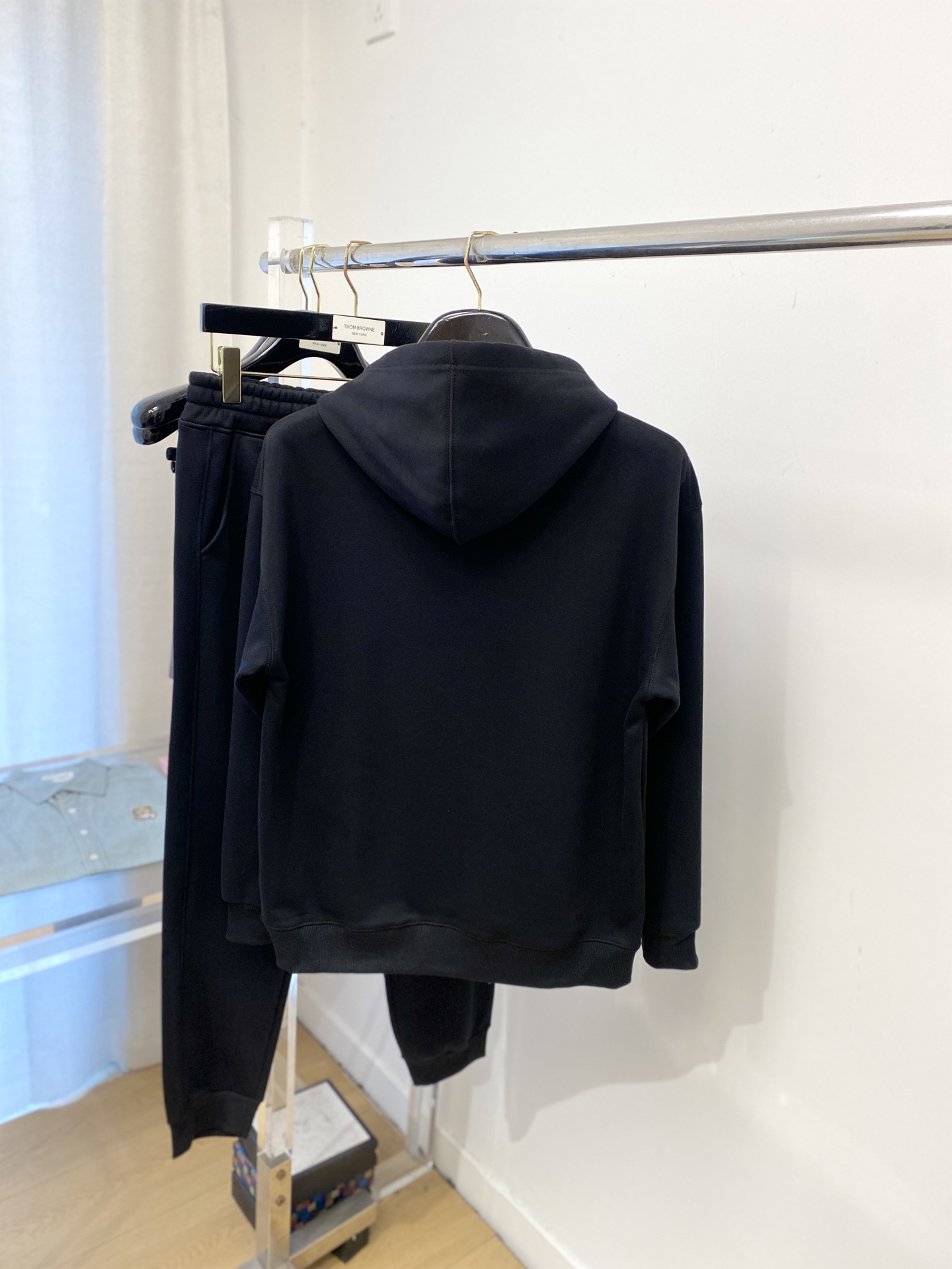 普拉达、2025最新品，时尚休闲套装，顶级原版面料打造，穿着舒适，吸湿性透气性都非常良好，色牢度超高！无