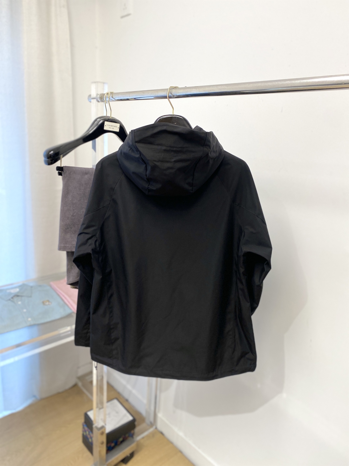 始祖鸟、2025新品夹克外套，时尚帅气，简约百搭款，胸前精致刺绣图案logo，定制原版面料，不仅挺括，保