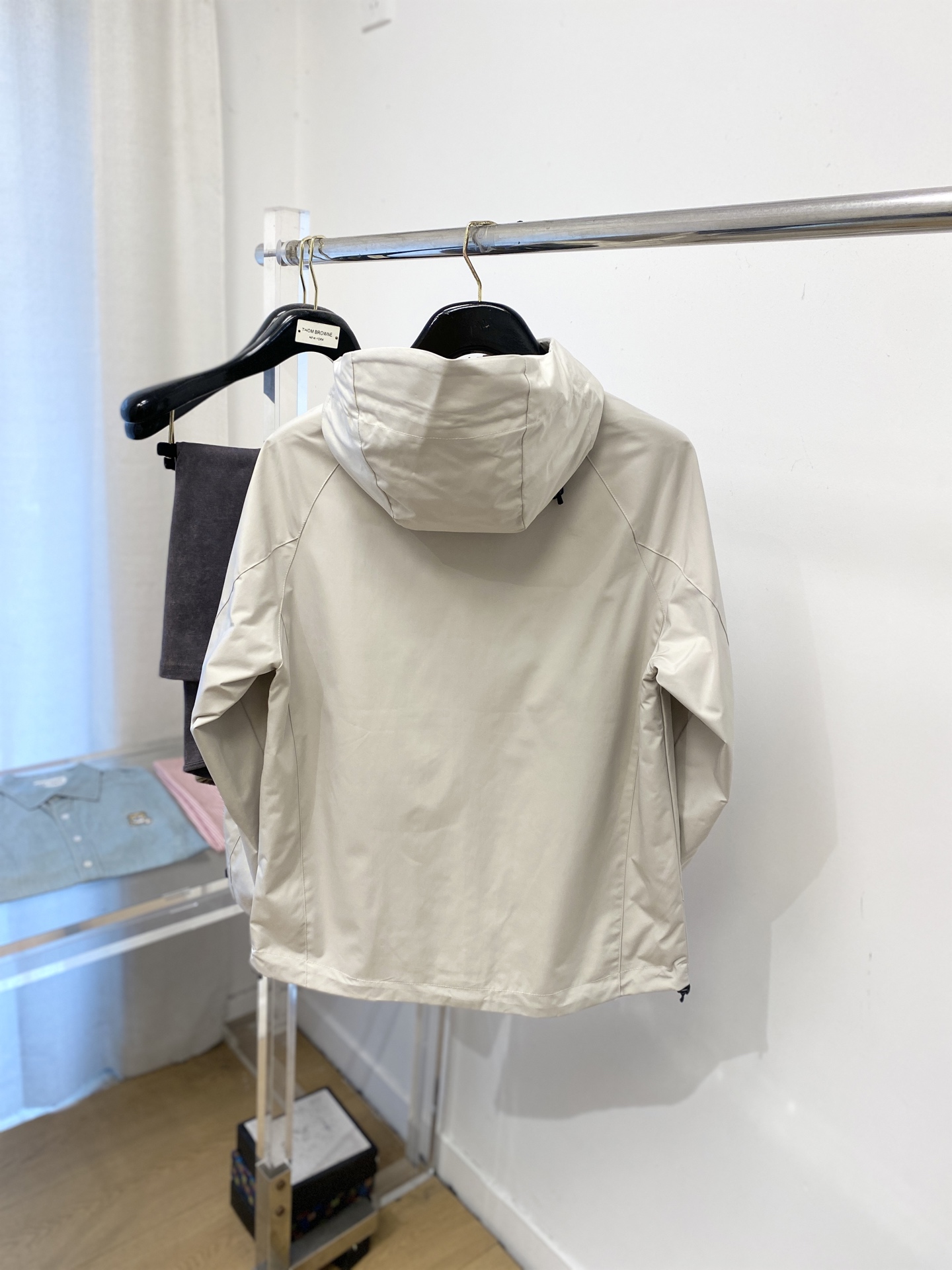 始祖鸟、2025新品夹克外套，时尚帅气，简约百搭款，胸前精致刺绣图案logo，定制原版面料，不仅挺括，保