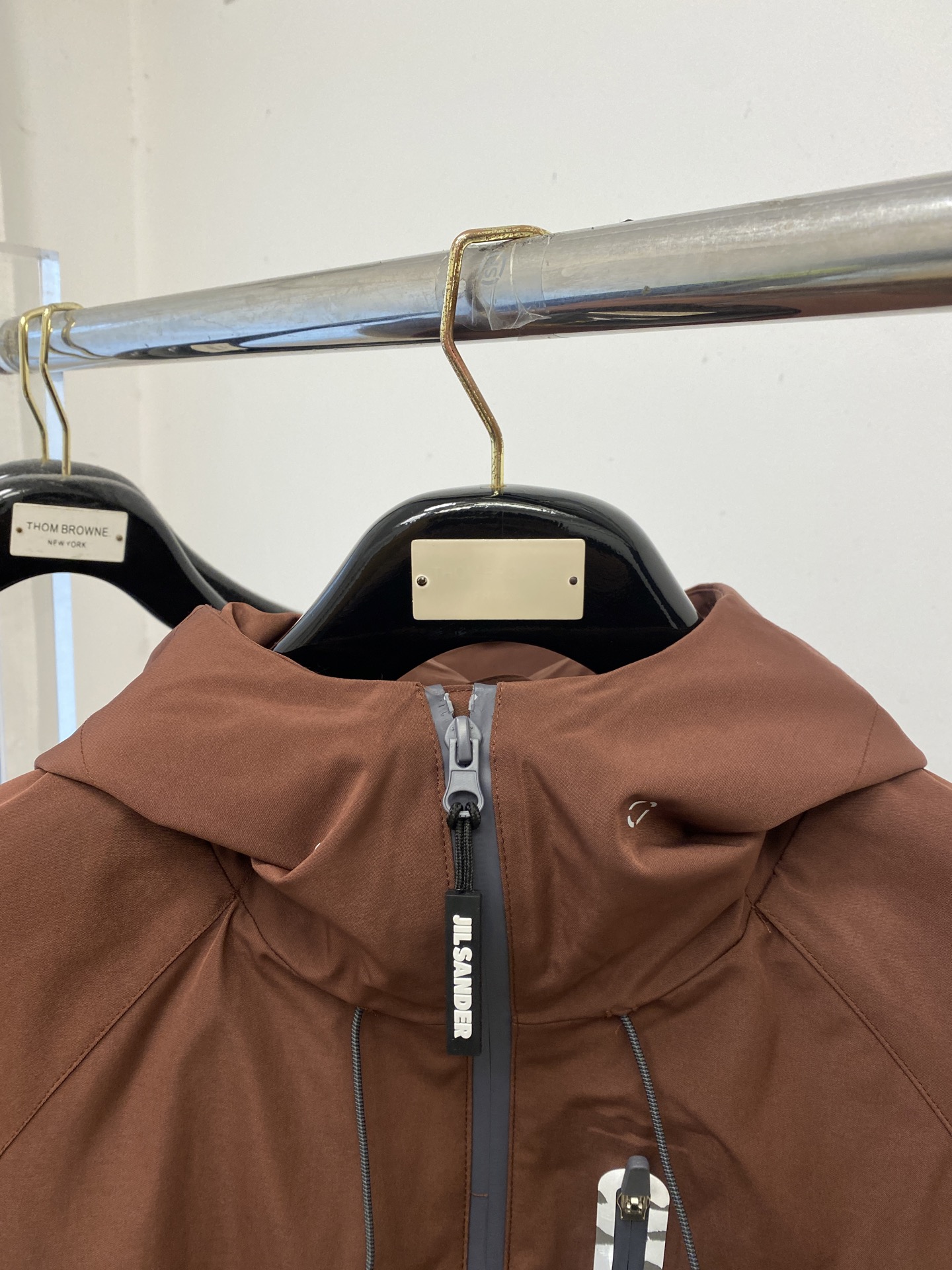 始祖鸟、2025新品夹克外套，时尚帅气，简约百搭款，胸前精致刺绣图案logo，定制原版面料，不仅挺括，保