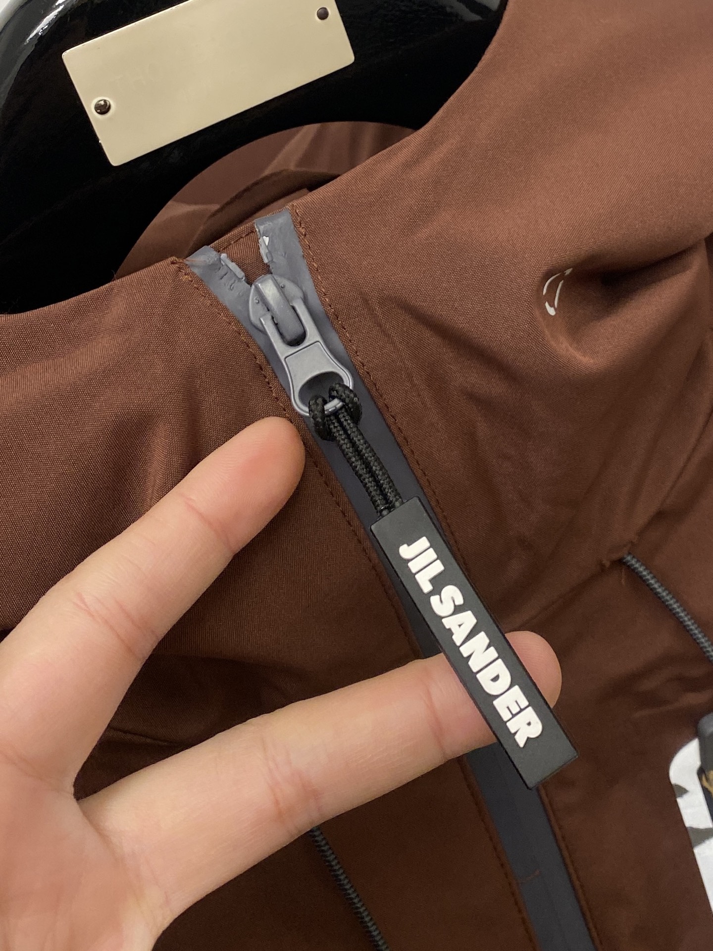 始祖鸟、2025新品夹克外套，时尚帅气，简约百搭款，胸前精致刺绣图案logo，定制原版面料，不仅挺括，保