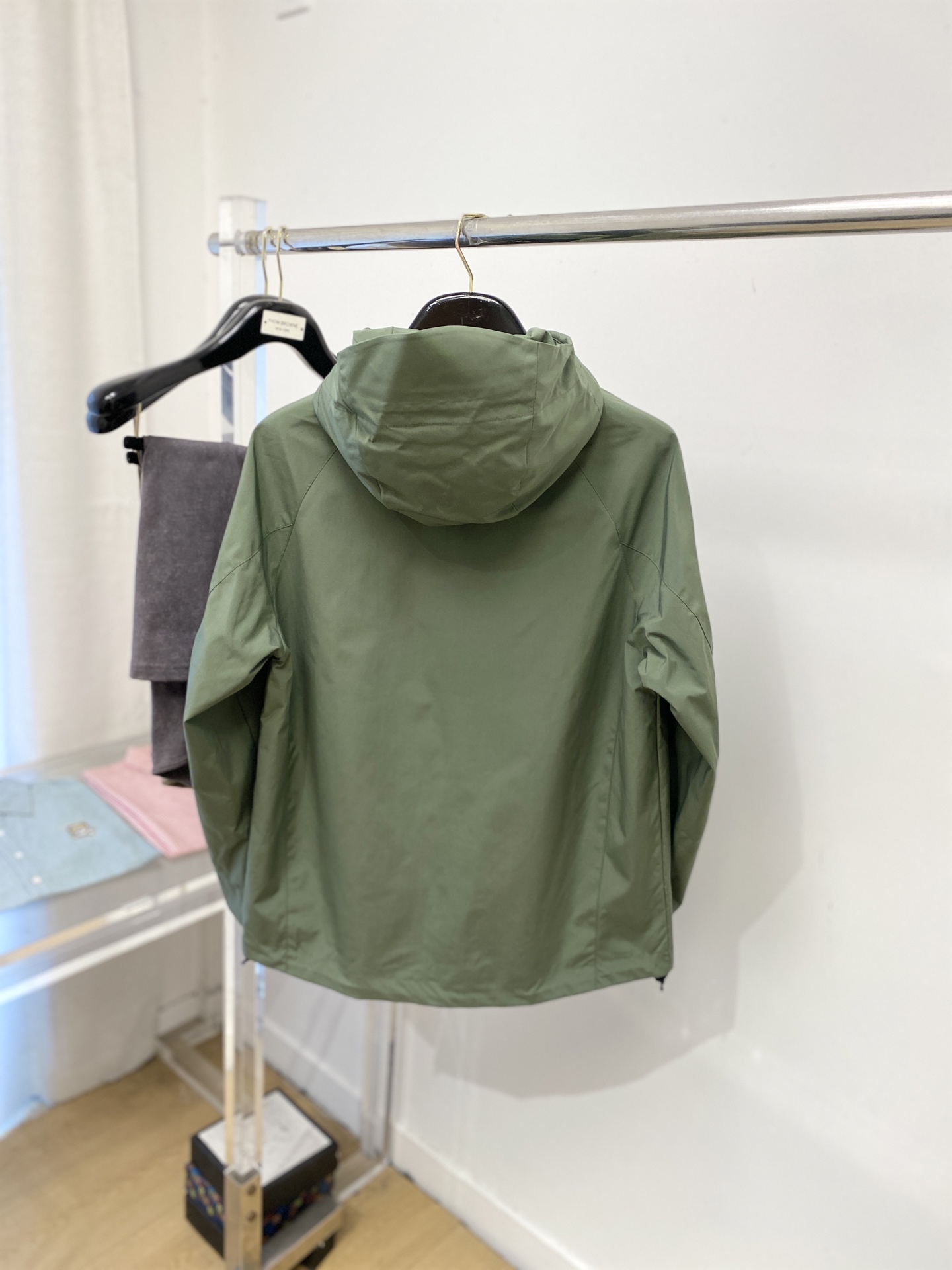 始祖鸟、2025新品夹克外套，时尚帅气，简约百搭款，胸前精致刺绣图案logo，定制原版面料，不仅挺括，保