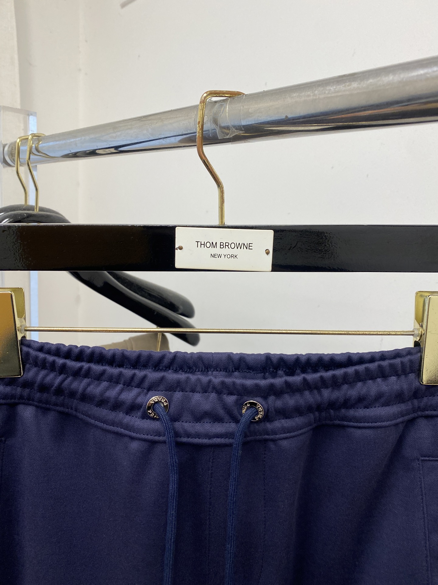 普拉达、2025爆款休闲裤 高弹显瘦必爆简约百搭爆款，做工精细，每一针都看得到用心，超多明星网红最爱 拉