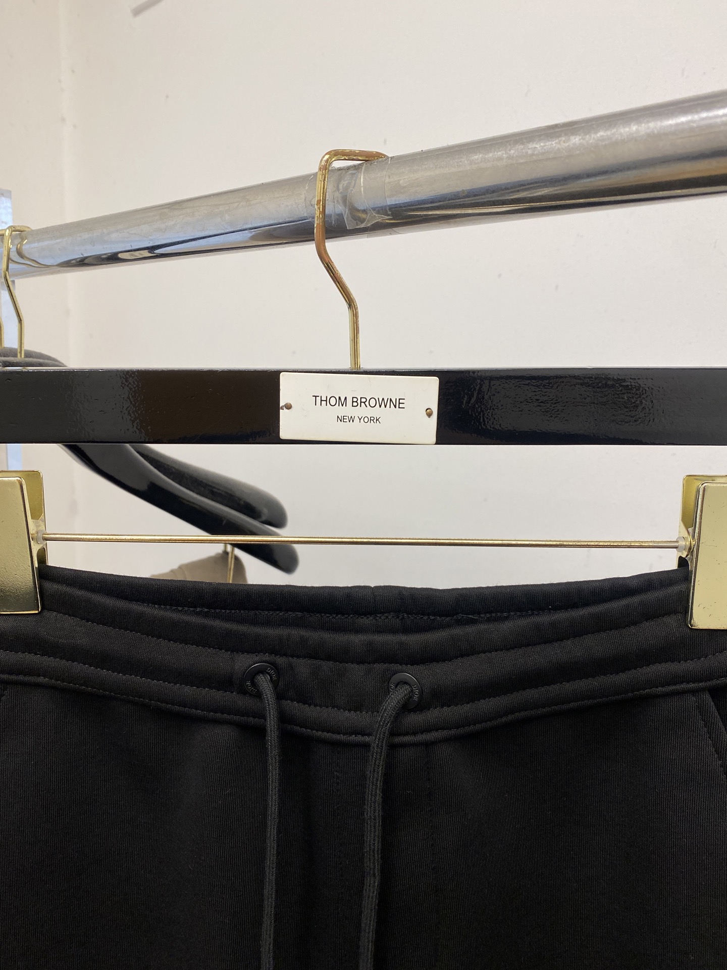 迪奥、2025爆款休闲裤 高弹显瘦必爆简约百搭爆款，做工精细，每一针都看得到用心，超多明星网红最爱 拉长