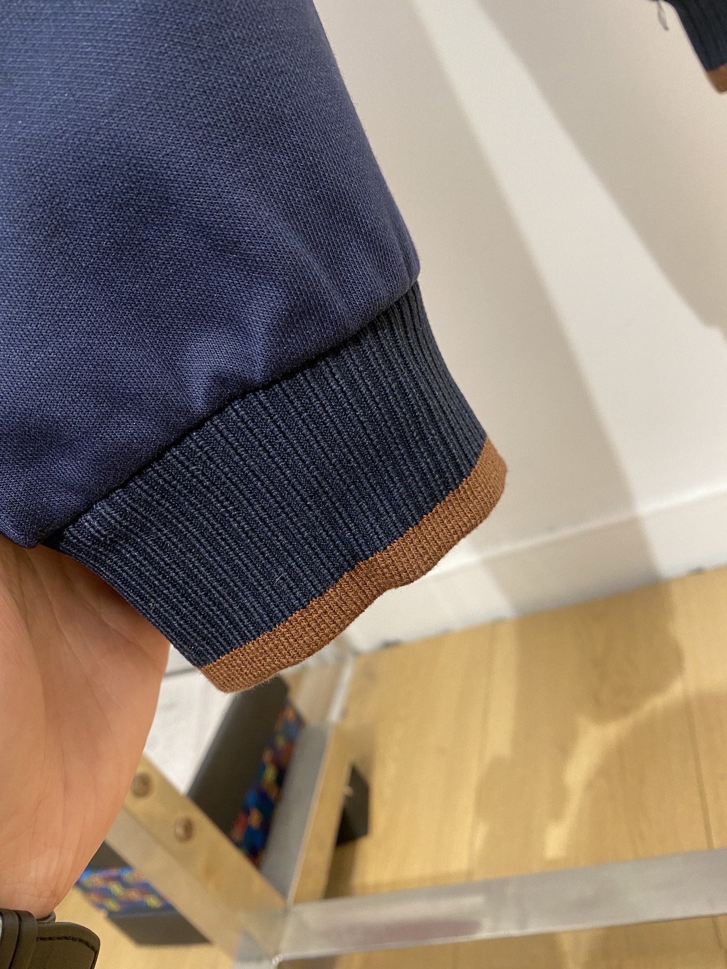 lP🆕、2025爆款休闲裤 高弹显瘦必爆简约百搭爆款，做工精细，每一针都看得到用心，超多明星网红最爱 拉