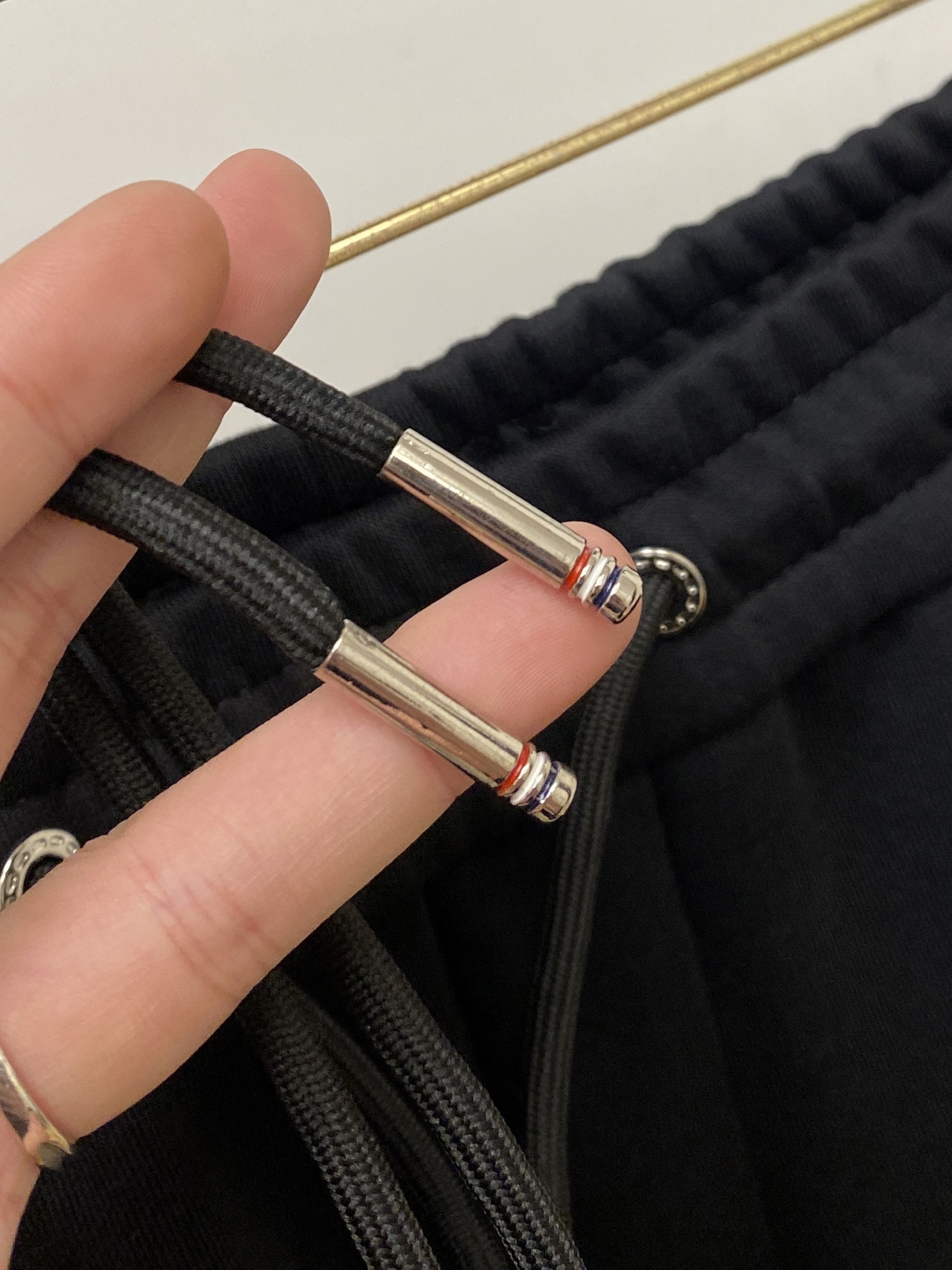 ￼🌾退换蒙口、2025爆款休闲裤 高弹显瘦必爆简约百搭爆款，做工精细，每一针都看得到用心，超多明星网红最