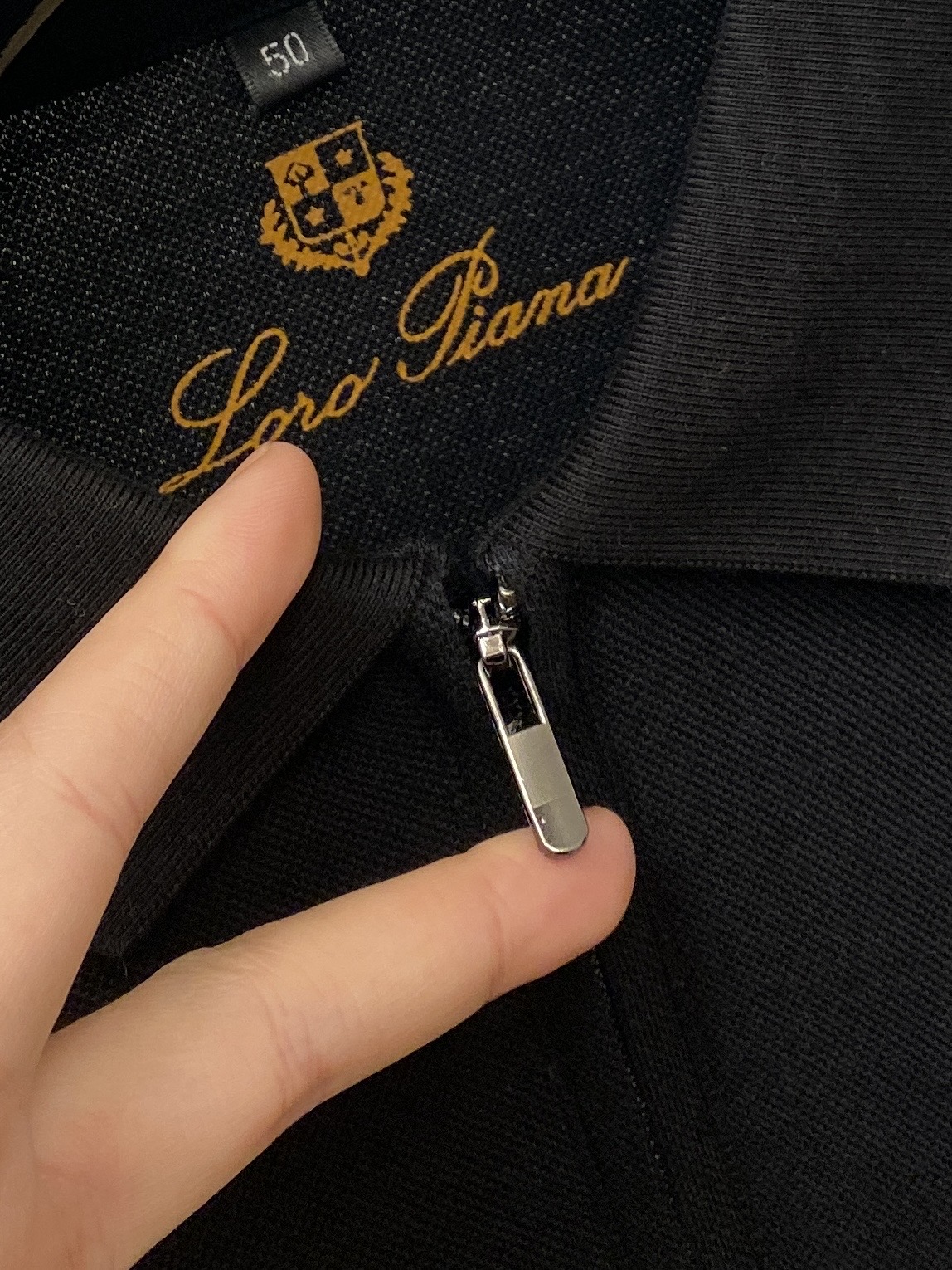 🌾退换lP🆕、2025新品长袖，时尚帅气，简约百搭款，胸前顶级印胶字母logo，定制原版面料，不仅挺括，