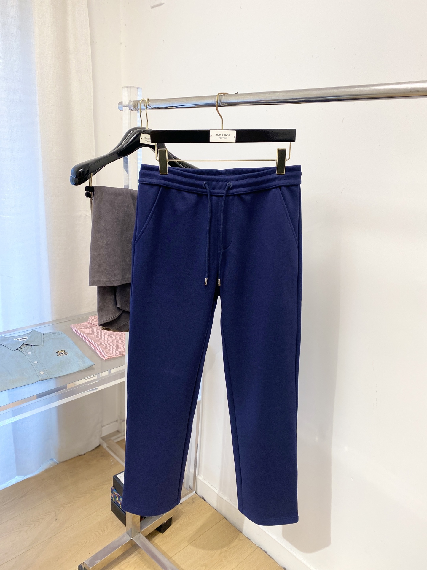 🌾退换迪奥、2025爆款休闲裤 高弹显瘦必爆简约百搭爆款，做工精细，每一针都看得到用心，超多明星网红最爱