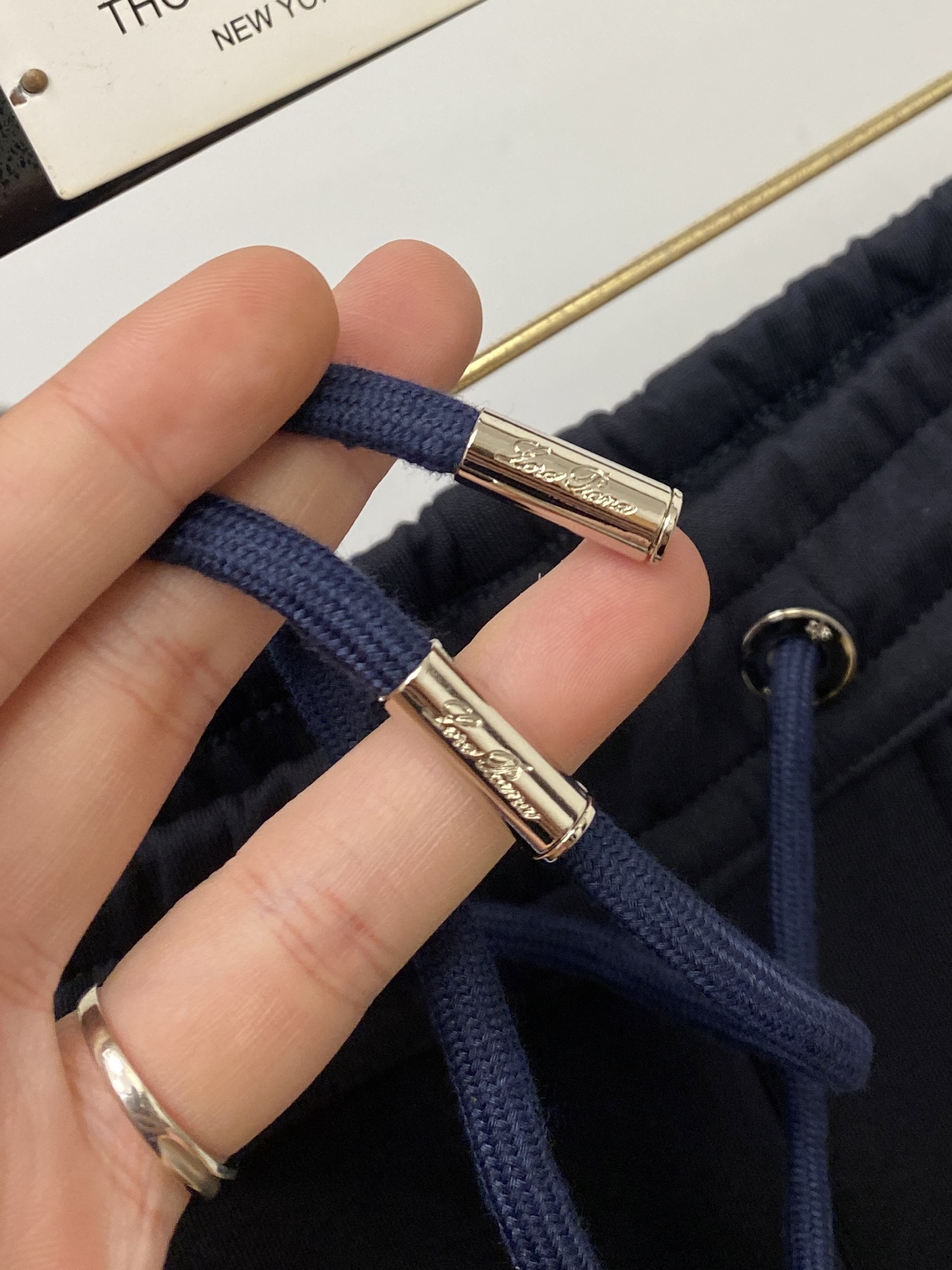 🌾退换lP🆕、2025爆款休闲裤 高弹显瘦必爆简约百搭爆款，做工精细，每一针都看得到用心，超多明星网红最