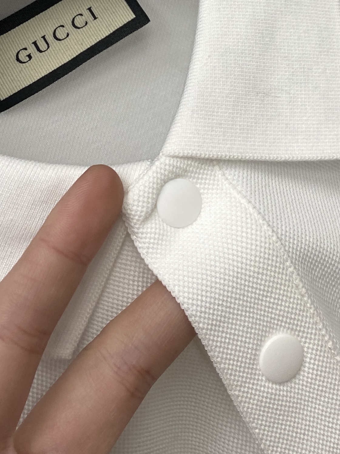 支持年后退换！ 古奇、2025新品长袖，时尚帅气，简约百搭款，胸前精致刺绣字母logo，定制原版面料，不