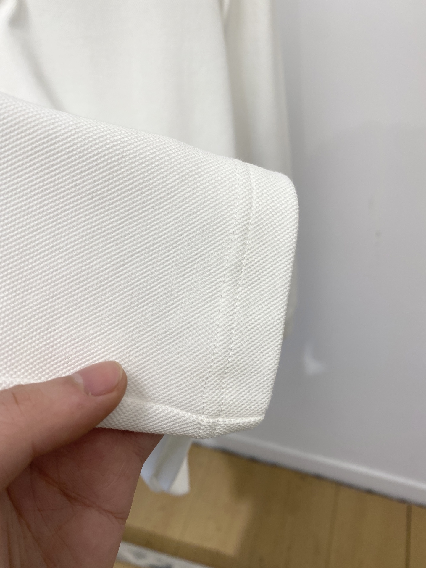 支持年后退换！ 古奇、2025新品长袖，时尚帅气，简约百搭款，胸前精致刺绣字母logo，定制原版面料，不