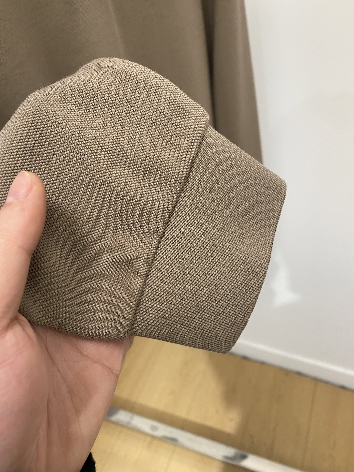 支持年后退换！ 杰尼亚、2025新品长袖，时尚帅气，简约百搭款，胸前精致刺绣图案logo，定制原版面料，