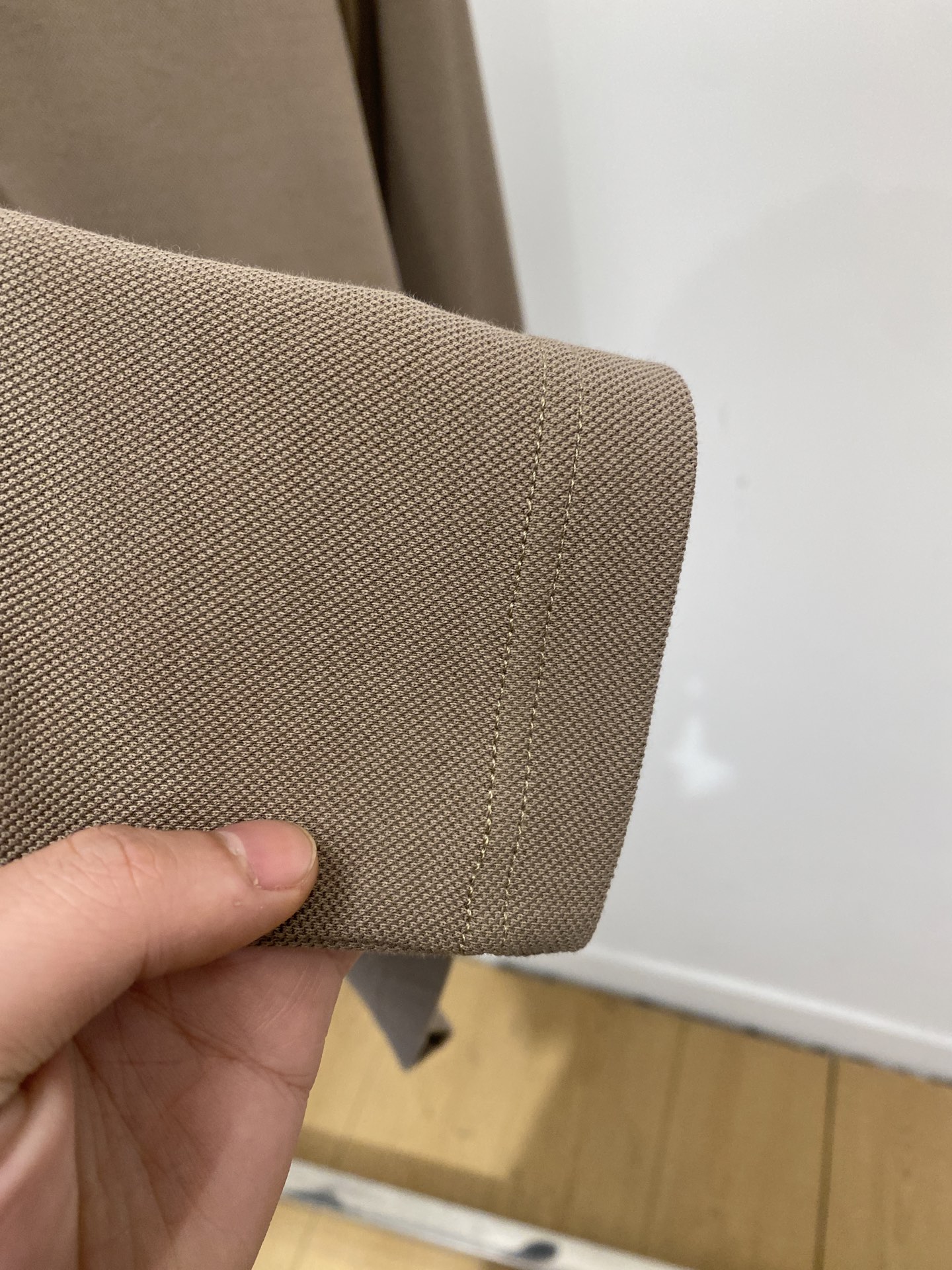 支持年后退换！ 杰尼亚、2025新品长袖，时尚帅气，简约百搭款，胸前精致刺绣图案logo，定制原版面料，