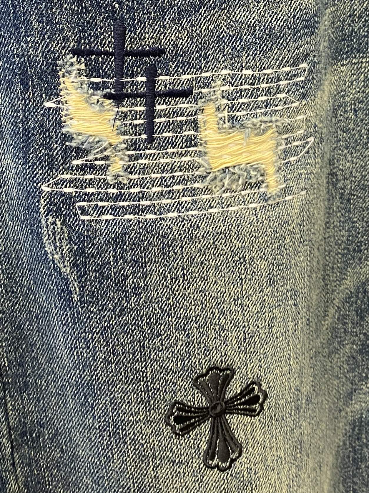 ￼克罗心、2026最新品，专柜同步有售，原单狠货，水洗休闲牛仔裤，进口原版水洗弹力面料，舒适有弹性，原版