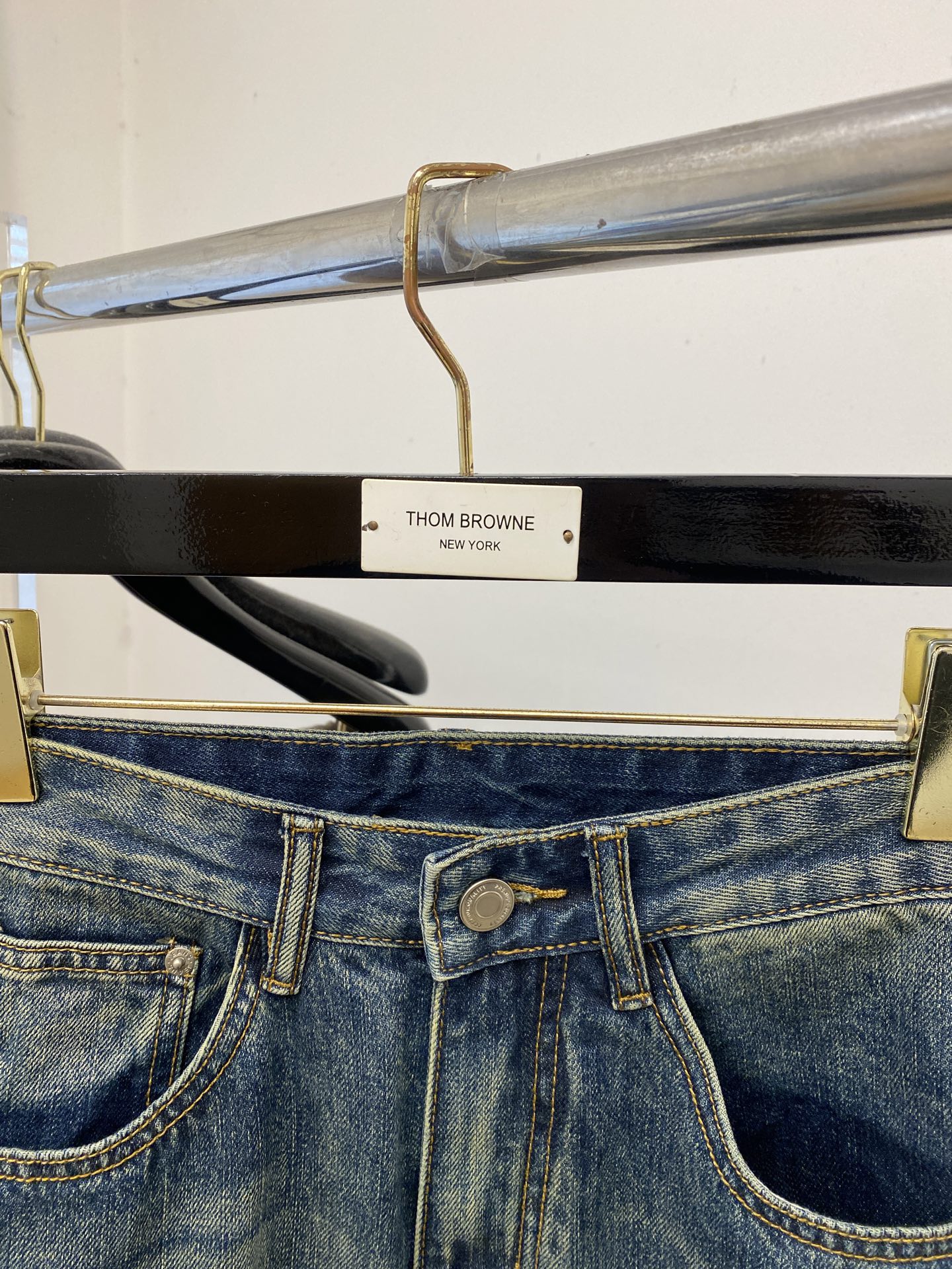 ￼克罗心、2026最新品，专柜同步有售，原单狠货，水洗休闲牛仔裤，进口原版水洗弹力面料，舒适有弹性，原版