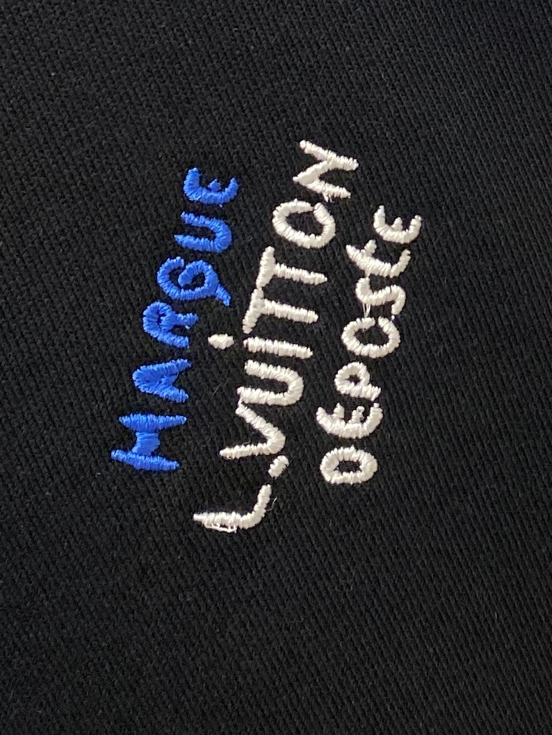 支持年后退换！ 路易威登、2025新品卫衣，时尚帅气，简约百搭款，胸前精致刺绣字母logo，定制原版面料