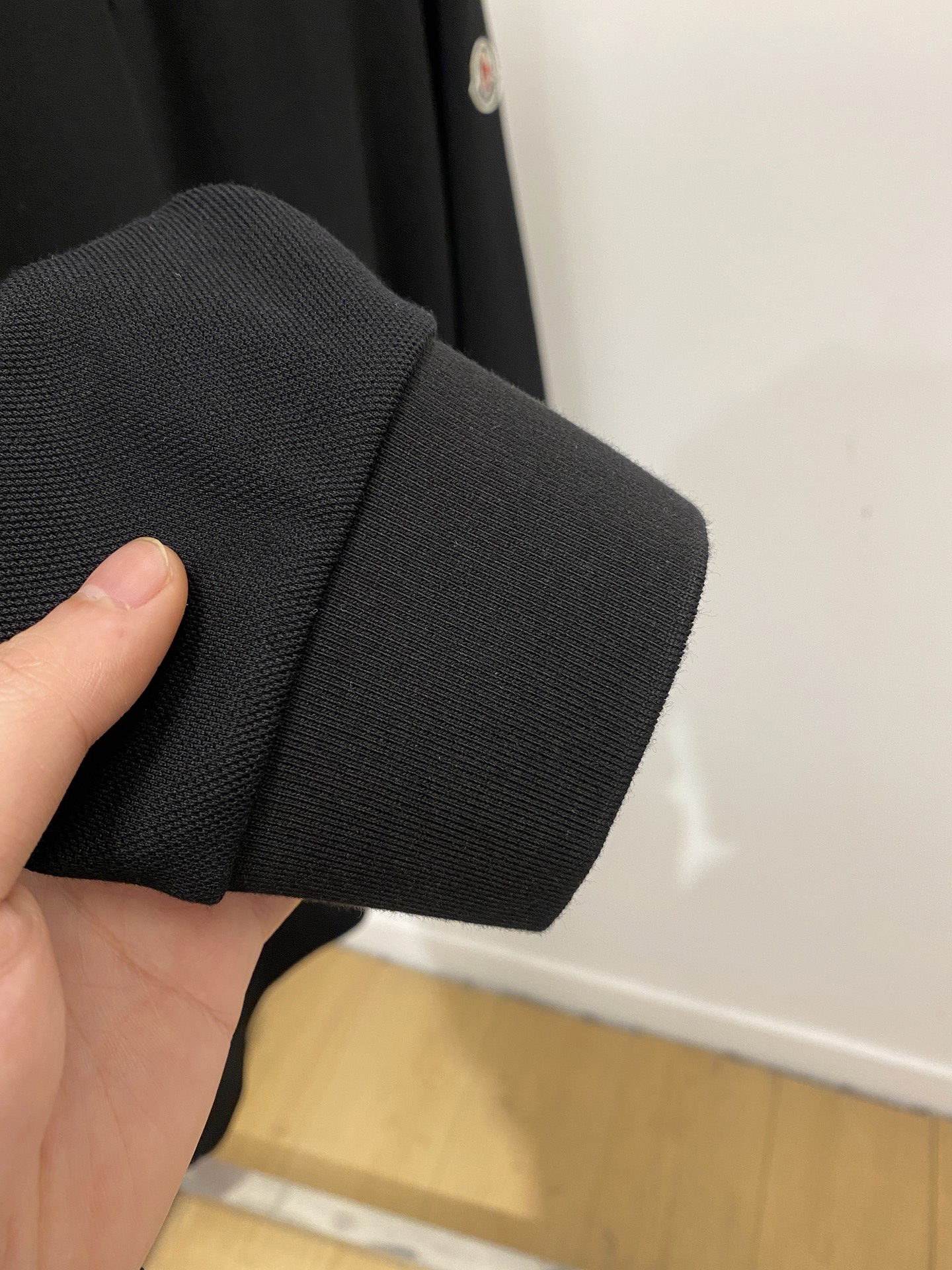 支持年后退换！ 蒙口、2025新品长袖，时尚帅气，简约百搭款，袖口刺绣装饰图案logo，定制原版面料，不