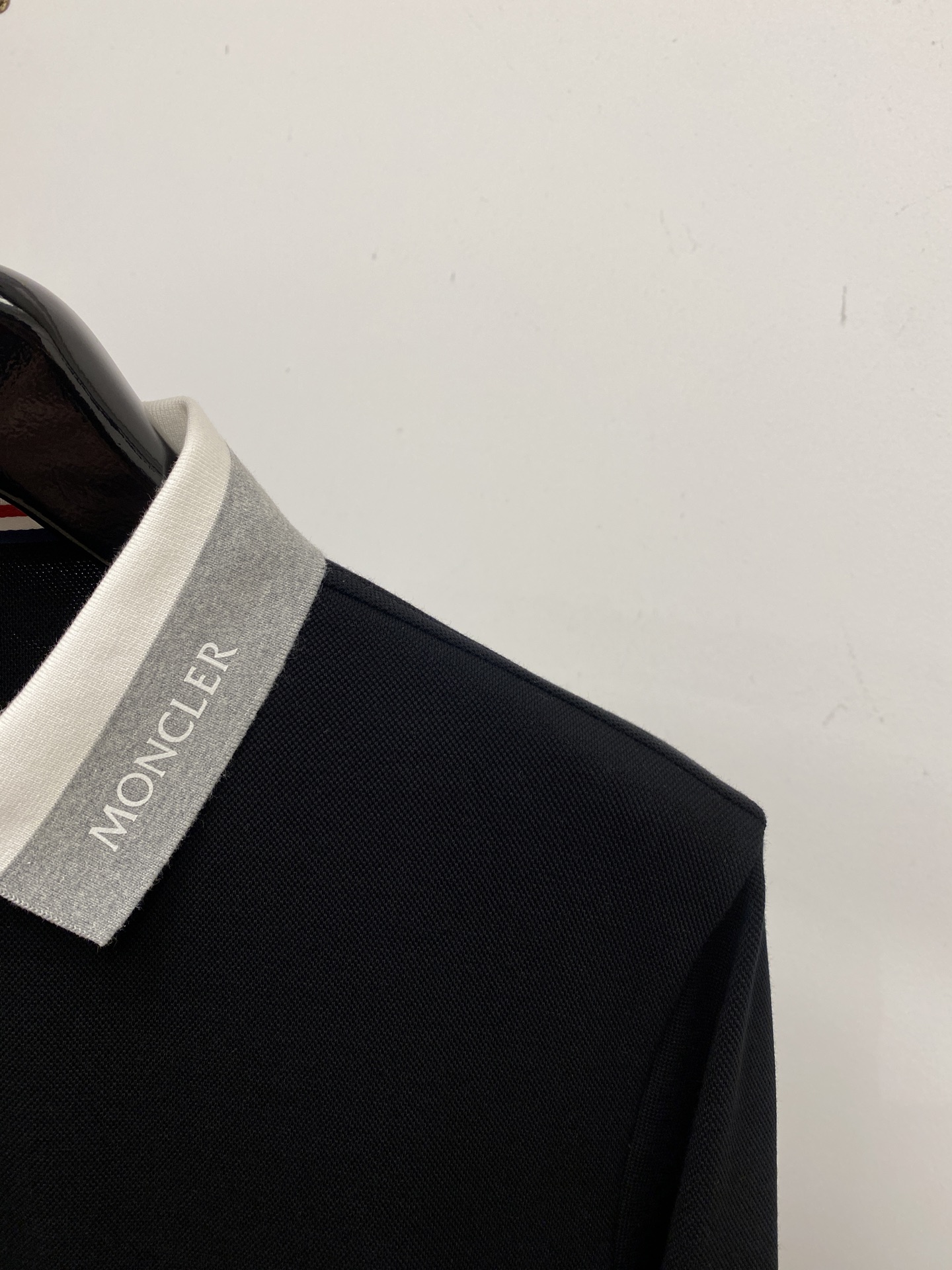 支持年后退换！ 蒙口、2025新品长袖，时尚帅气，简约百搭款，袖口刺绣装饰图案logo，定制原版面料，不