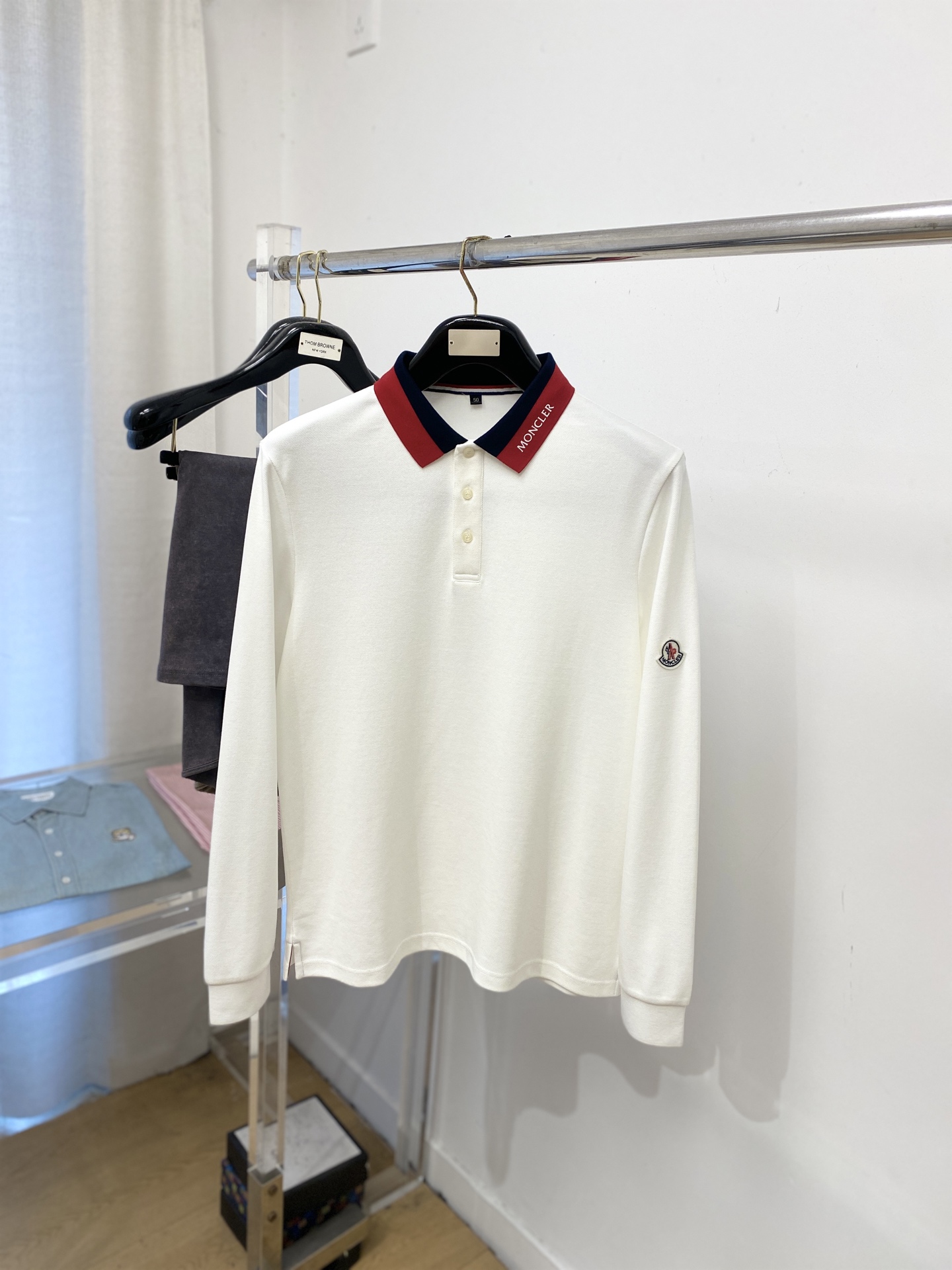 支持年后退换！ 蒙口、2025新品长袖，时尚帅气，简约百搭款，袖口刺绣装饰图案logo，定制原版面料，不