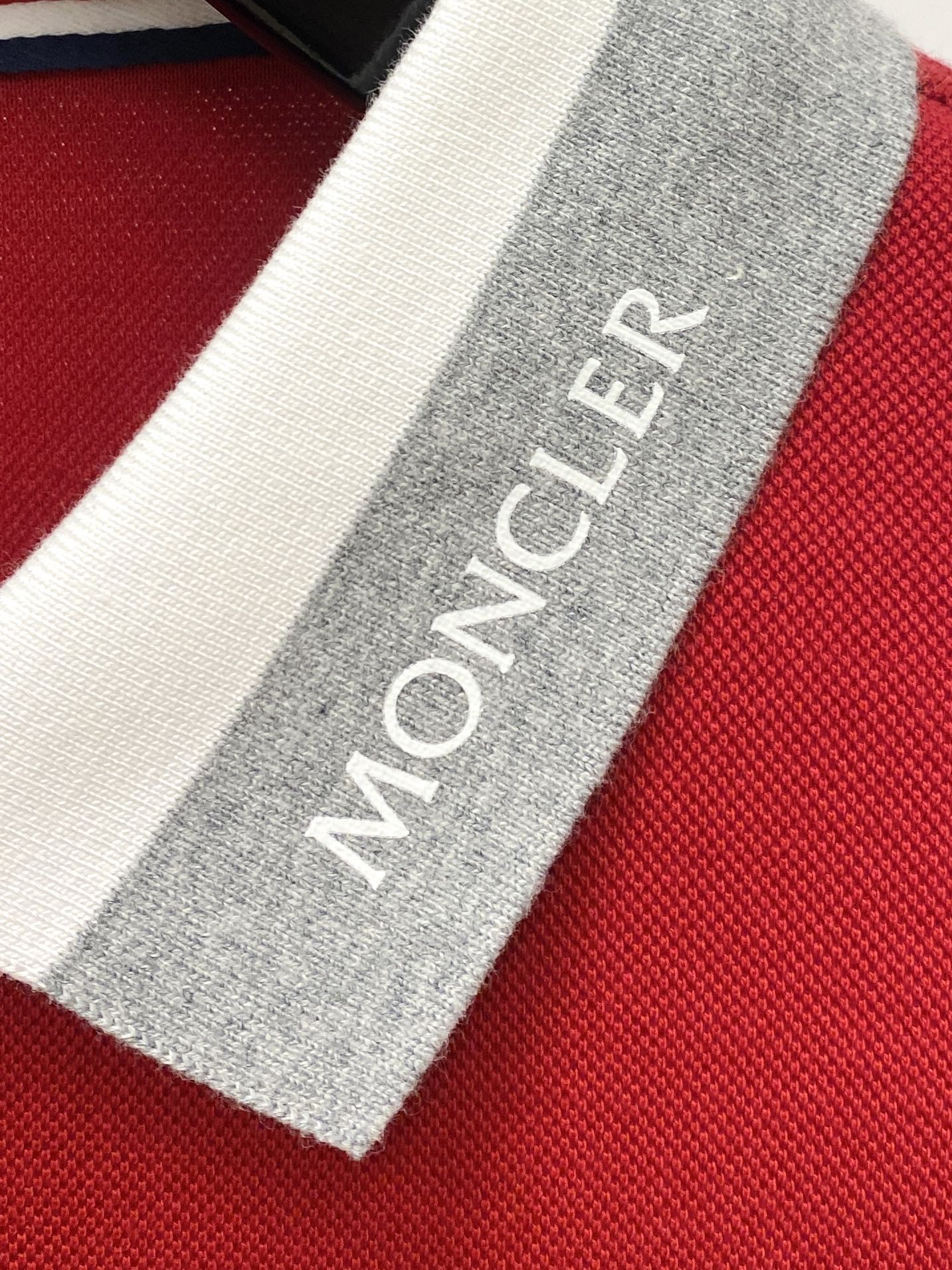 支持年后退换！ 蒙口、2025新品长袖，时尚帅气，简约百搭款，袖口刺绣装饰图案logo，定制原版面料，不