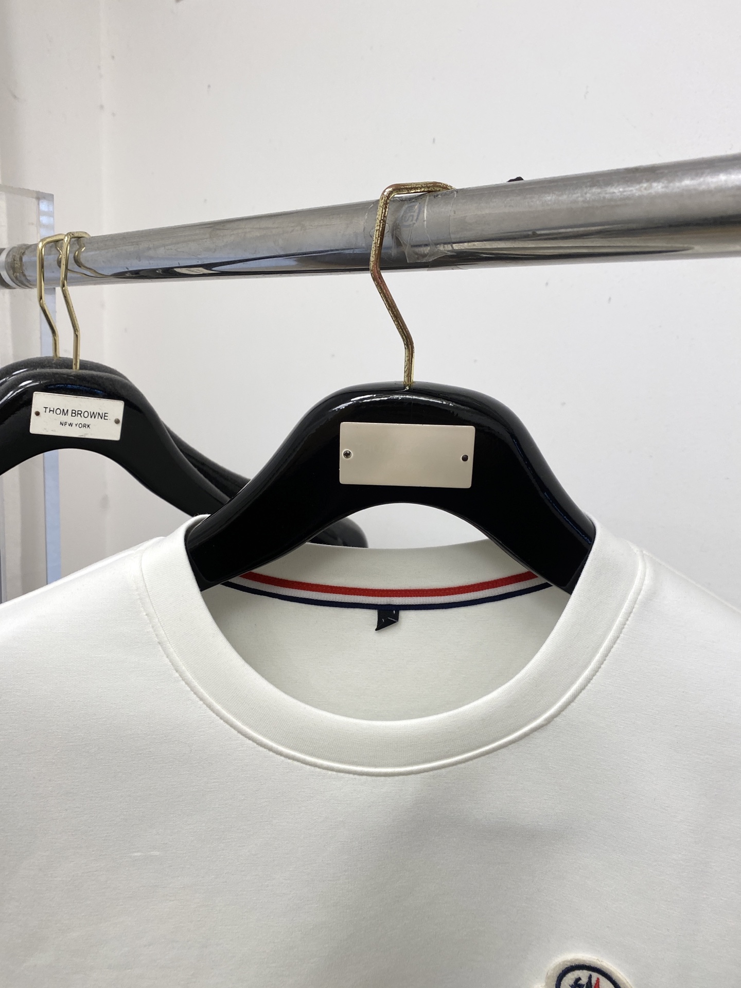 支持年后退换！ 蒙口、2025新品卫衣，时尚帅气，简约百搭款，胸前刺绣装饰图案logo，定制原版面料，不